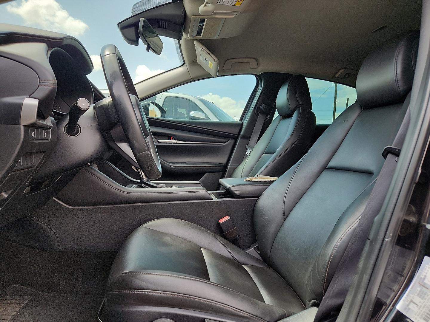 2020 BLACK /Black - BY3 Mazda Mazda3 Sedan Select Package (3MZBPBCM8LM) with an SKYACTIV-G 2.5L I-4 gasoline direct injection, DOHC, variable valve control, regular unleaded, engine with cylinder deactivation and 186HP engine, located at 4711 Ave Q, Lubbock, TX, 79412, (806) 687-2362, 33.551304, -101.855293 - Photo#15