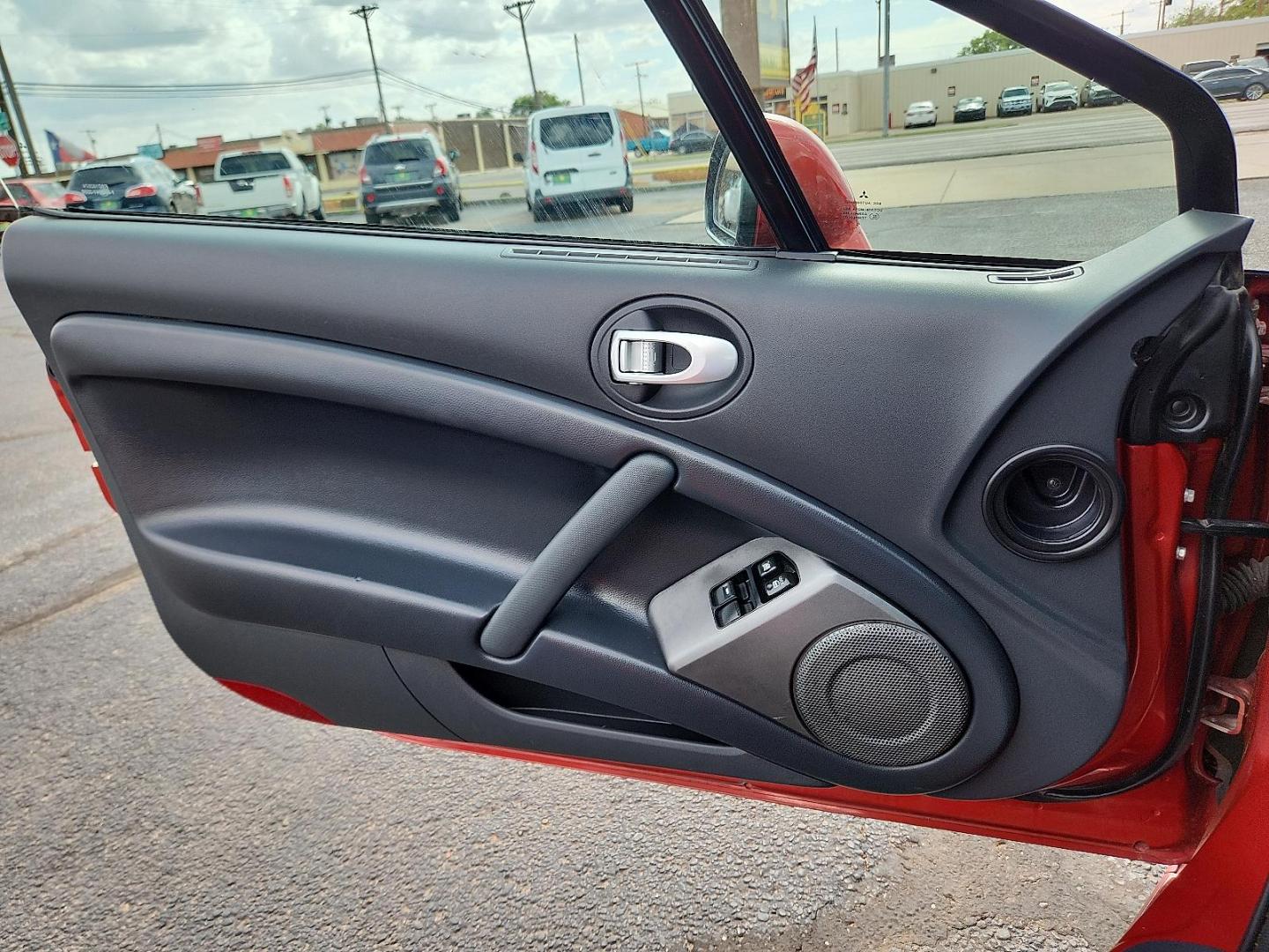 2011 Sunset Pearlescent Mitsubishi Eclipse GS (4A31K5DF6BE) with an 2.4L I-4 MIVEC variable valve control, regular unleaded, engine with 162HP engine, located at 4711 Ave Q, Lubbock, TX, 79412, (806) 687-2362, 33.551304, -101.855293 - Photo#10