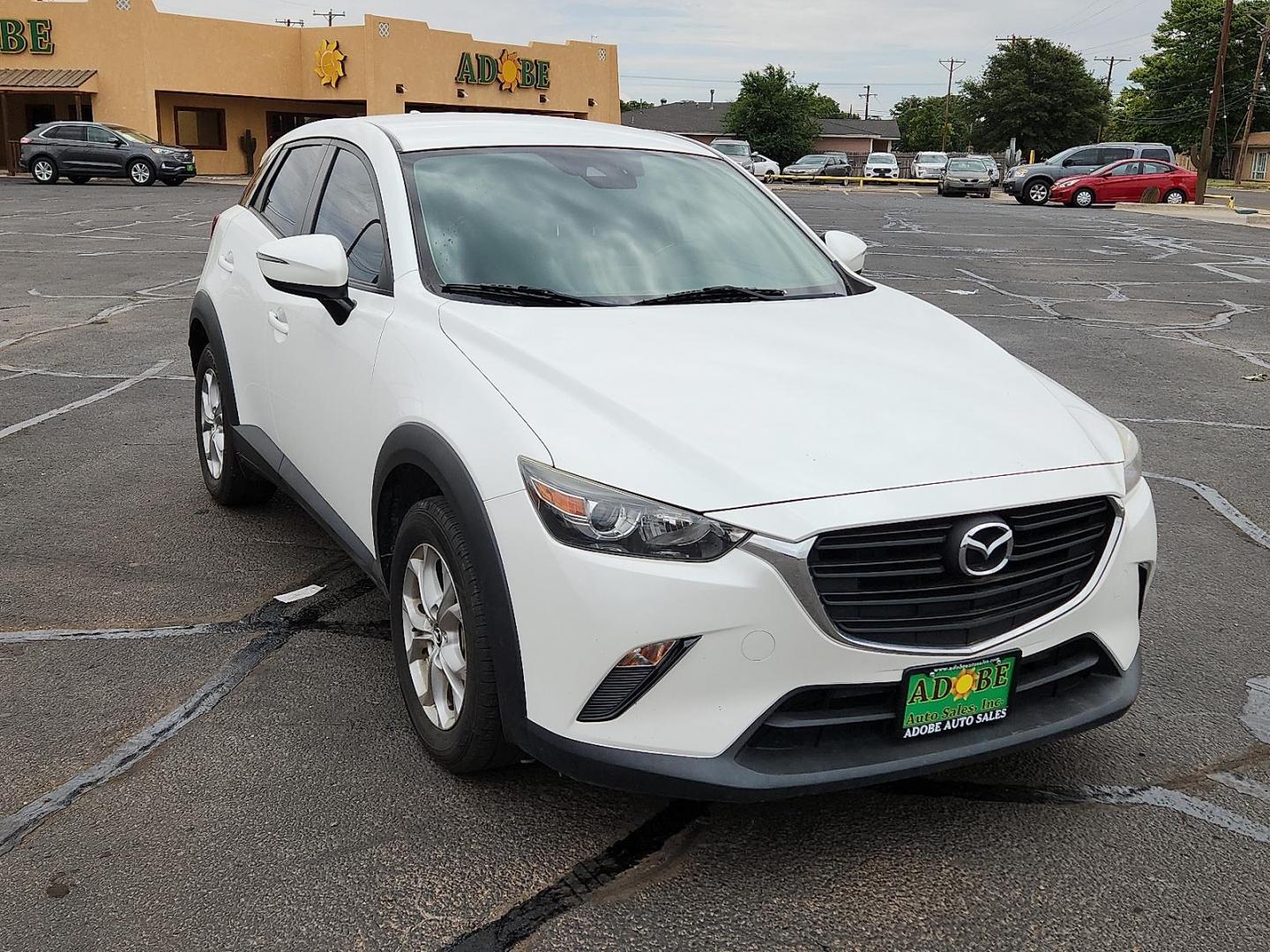 2019 Mazda CX-3 Sport (JM1DKDB70K1) with an SKYACTIV-G 2L I-4 gasoline direct injection, DOHC, variable valve control, regular unleaded, engine with 148HP engine, located at 4711 Ave Q, Lubbock, TX, 79412, (806) 687-2362, 33.551304, -101.855293 - Photo#5