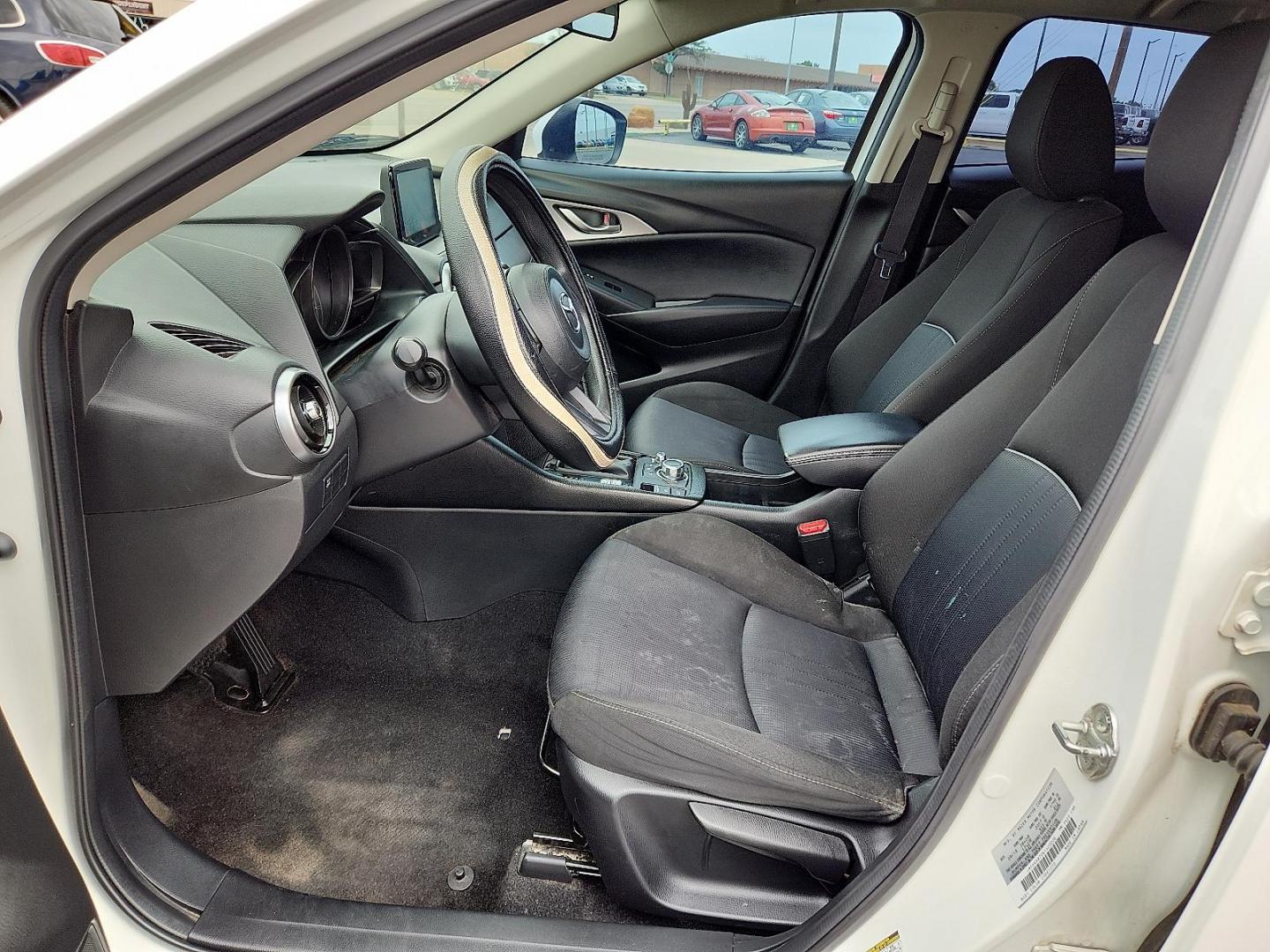 2019 Mazda CX-3 Sport (JM1DKDB70K1) with an SKYACTIV-G 2L I-4 gasoline direct injection, DOHC, variable valve control, regular unleaded, engine with 148HP engine, located at 4711 Ave Q, Lubbock, TX, 79412, (806) 687-2362, 33.551304, -101.855293 - Photo#10