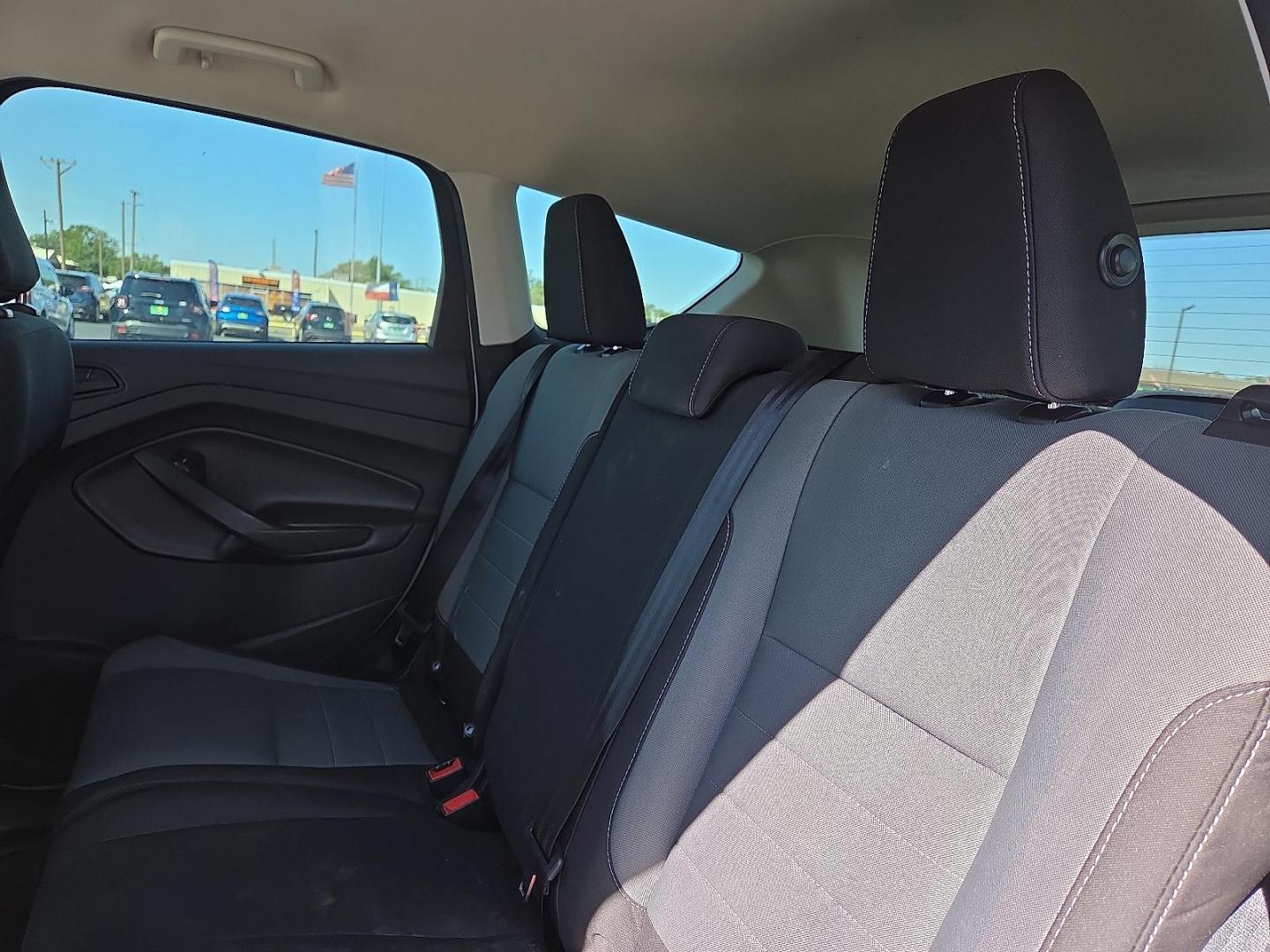 2019 Oxford White - YZ /Chromite Gray/Charcoal Black - 7B Ford Escape S (1FMCU0F71KU) with an Duratec 2.5L I-4 DOHC, iVCT variable valve control, regular unleaded, engine with 168HP engine, located at 4711 Ave Q, Lubbock, TX, 79412, (806) 687-2362, 33.551304, -101.855293 - Photo#16