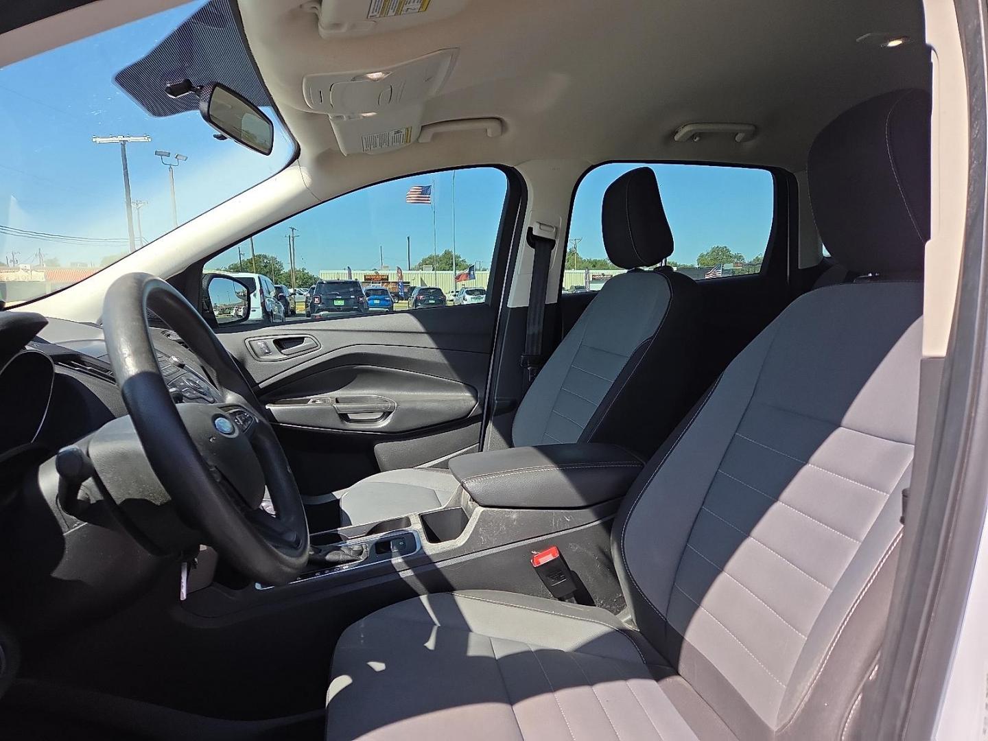 2019 Oxford White - YZ /Chromite Gray/Charcoal Black - 7B Ford Escape S (1FMCU0F71KU) with an Duratec 2.5L I-4 DOHC, iVCT variable valve control, regular unleaded, engine with 168HP engine, located at 4711 Ave Q, Lubbock, TX, 79412, (806) 687-2362, 33.551304, -101.855293 - Photo#20