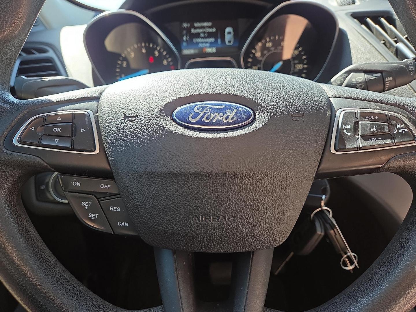 2019 Oxford White - YZ /Chromite Gray/Charcoal Black - 7B Ford Escape S (1FMCU0F71KU) with an Duratec 2.5L I-4 DOHC, iVCT variable valve control, regular unleaded, engine with 168HP engine, located at 4711 Ave Q, Lubbock, TX, 79412, (806) 687-2362, 33.551304, -101.855293 - Photo#29
