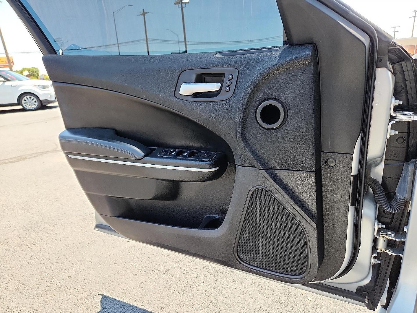 2020 SILVER Dodge Charger SXT RWD (2C3CDXBG9LH) with an Pentastar 3.6L V-6 DOHC, variable valve control, regular unleaded, engine with 292HP engine, located at 4711 Ave Q, Lubbock, TX, 79412, (806) 687-2362, 33.551304, -101.855293 - Photo#11
