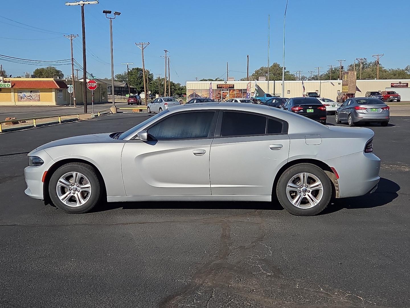2020 Triple Nickel Clearcoat - PSE /Black - X9 Dodge Charger SXT RWD (2C3CDXBG9LH) with an Pentastar 3.6L V-6 DOHC, variable valve control, regular gasoline, engine with 292HP engine, located at 4711 Ave Q, Lubbock, TX, 79412, (806) 687-2362, 33.551304, -101.855293- Photo#1