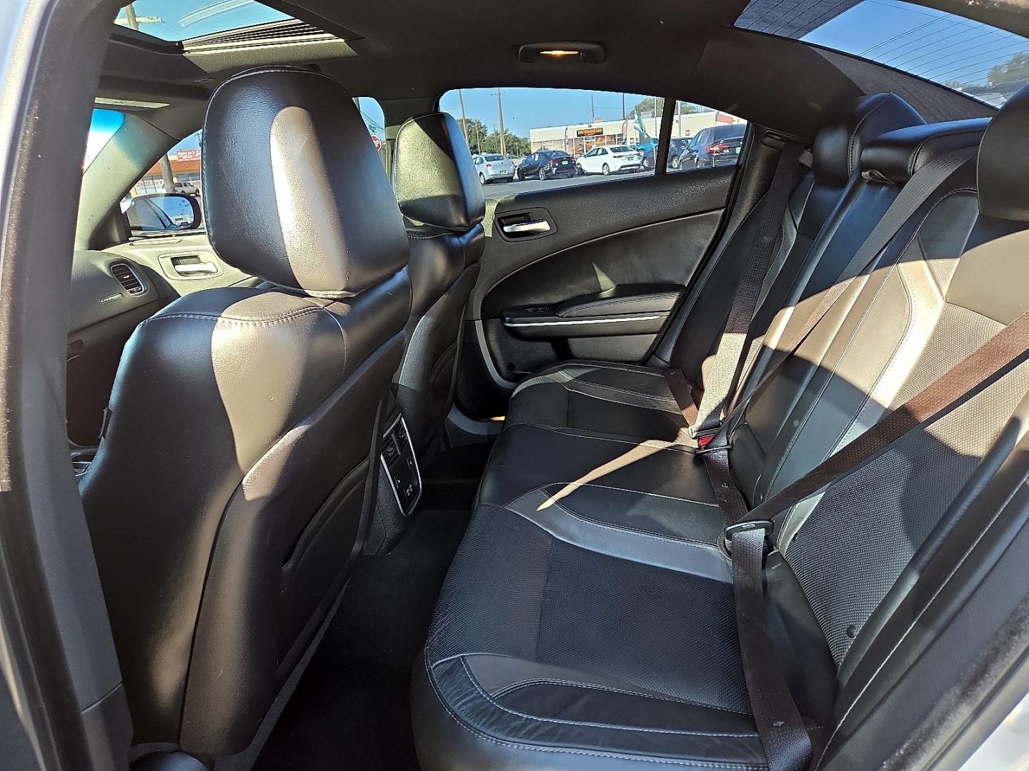 2020 Triple Nickel Clearcoat - PSE /Black - X9 Dodge Charger SXT RWD (2C3CDXBG9LH) with an Pentastar 3.6L V-6 DOHC, variable valve control, regular gasoline, engine with 292HP engine, located at 4711 Ave Q, Lubbock, TX, 79412, (806) 687-2362, 33.551304, -101.855293- Photo#16