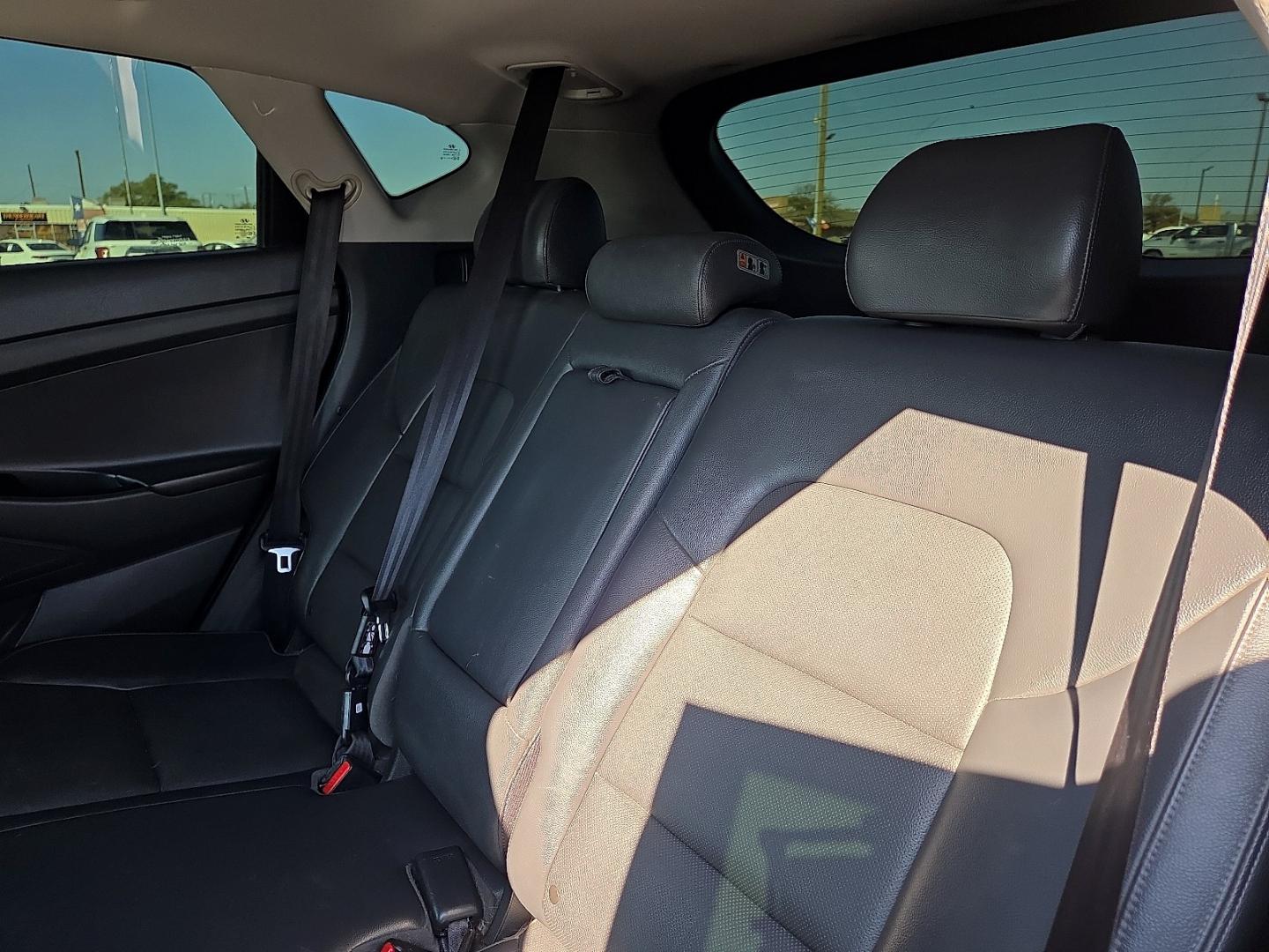 2016 Caribbean Blue - R5U /Black - TRY Hyundai Tucson Limited (KM8J33A21GU) with an 1.6L I-4 direct injection, DOHC, variable valve control, intercooled turbo, regular gasoline, engine with 175HP engine, located at 4711 Ave Q, Lubbock, TX, 79412, (806) 687-2362, 33.551304, -101.855293- Photo#17