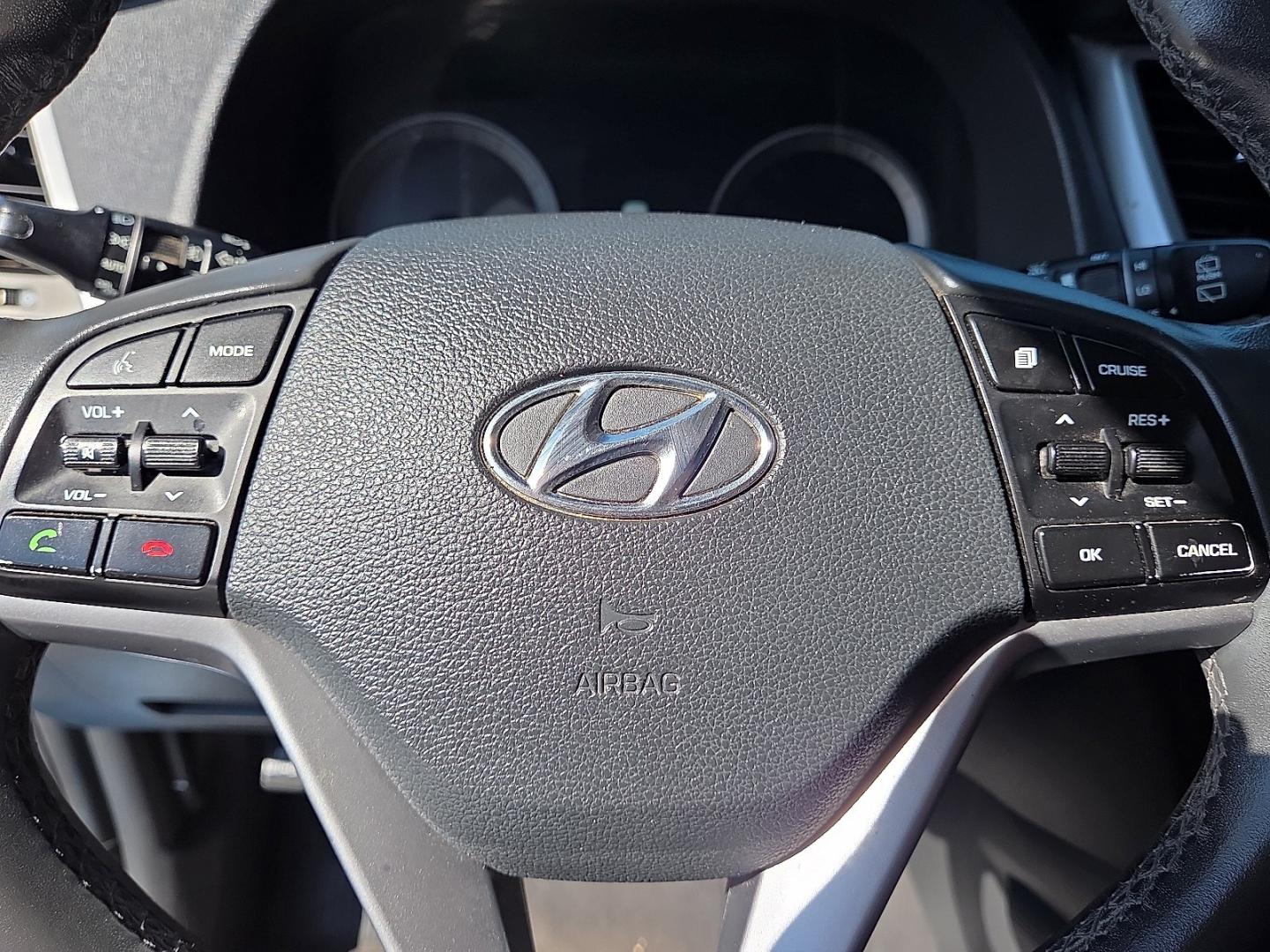 2016 Caribbean Blue - R5U /Black - TRY Hyundai Tucson Limited (KM8J33A21GU) with an 1.6L I-4 direct injection, DOHC, variable valve control, intercooled turbo, regular gasoline, engine with 175HP engine, located at 4711 Ave Q, Lubbock, TX, 79412, (806) 687-2362, 33.551304, -101.855293- Photo#28