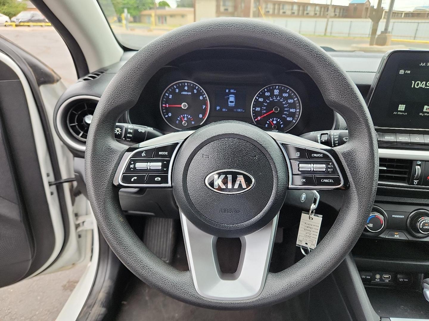 2021 Clear White - UD /Black - WK Kia Forte LXS (3KPF24AD9ME) with an 2L I-4 DOHC, D-CVVT variable valve control, regular unleaded, engine with 147HP engine, located at 4711 Ave Q, Lubbock, TX, 79412, (806) 687-2362, 33.551304, -101.855293 - Photo#15