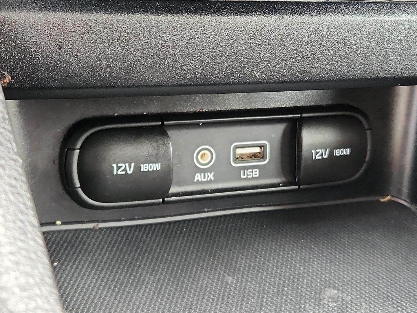 2021 Clear White - UD /Black - WK Kia Forte LXS (3KPF24AD9ME) with an 2L I-4 DOHC, D-CVVT variable valve control, regular unleaded, engine with 147HP engine, located at 4711 Ave Q, Lubbock, TX, 79412, (806) 687-2362, 33.551304, -101.855293 - Photo#17