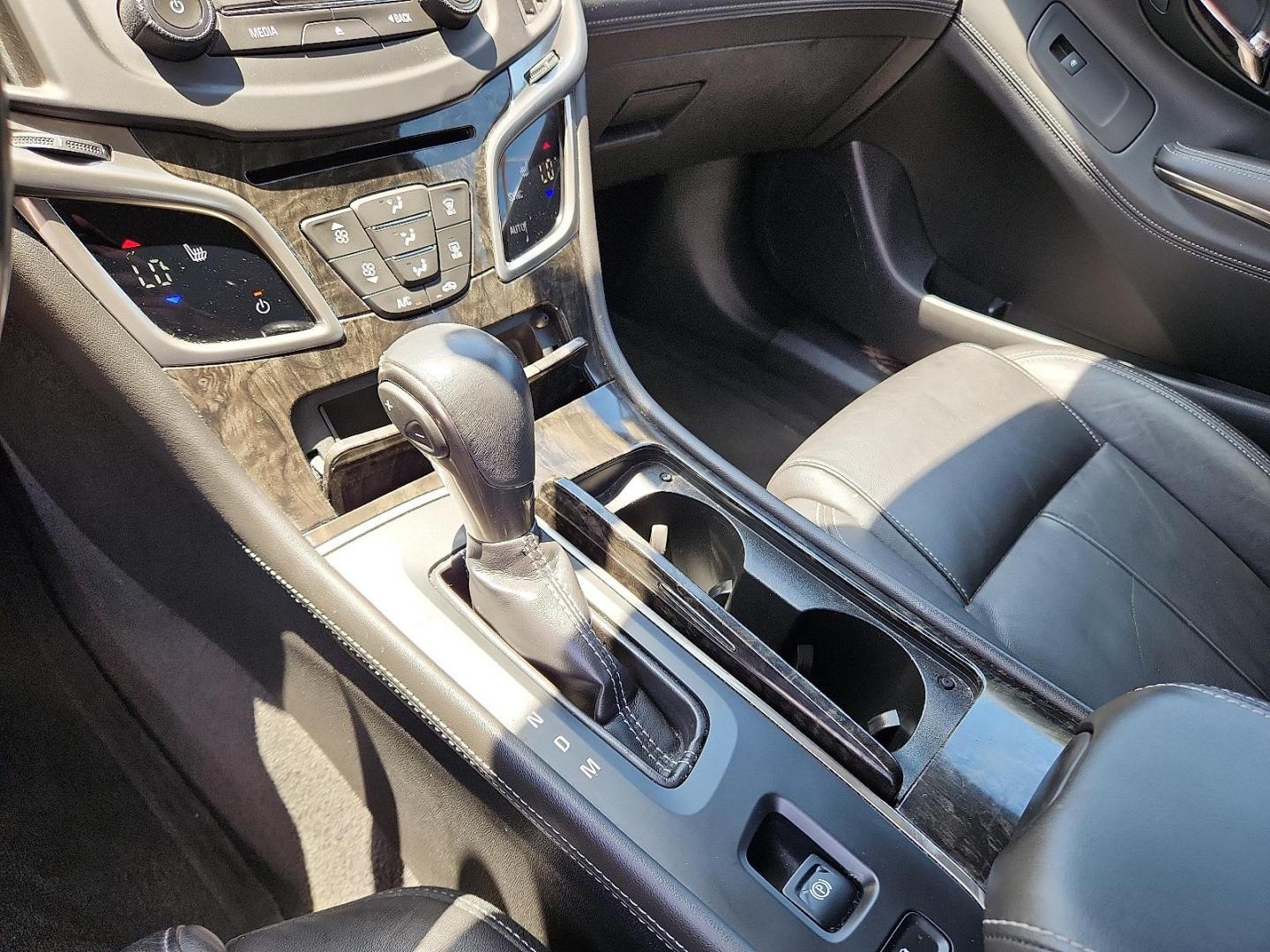 2014 GOLD Buick LaCrosse Leather Group (1G4GB5G37EF) with an 3.6L V-6 gasoline direct injection, DOHC, variable valve control, regular unleaded, engine with 304HP engine, located at 4711 Ave Q, Lubbock, TX, 79412, (806) 687-2362, 33.551304, -101.855293 - Photo#16