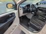 2016 Cashmere/Sandstone Pearlcoat - PFS /Black/Light Graystone - X1 Dodge Grand Caravan SE (2C4RDGBG4GR) with an Pentastar 3.6L V-6 DOHC, variable valve control, regular unleaded, engine with 283HP engine, located at 4711 Ave Q, Lubbock, TX, 79412, (806) 687-2362, 33.551304, -101.855293 - Photo#21