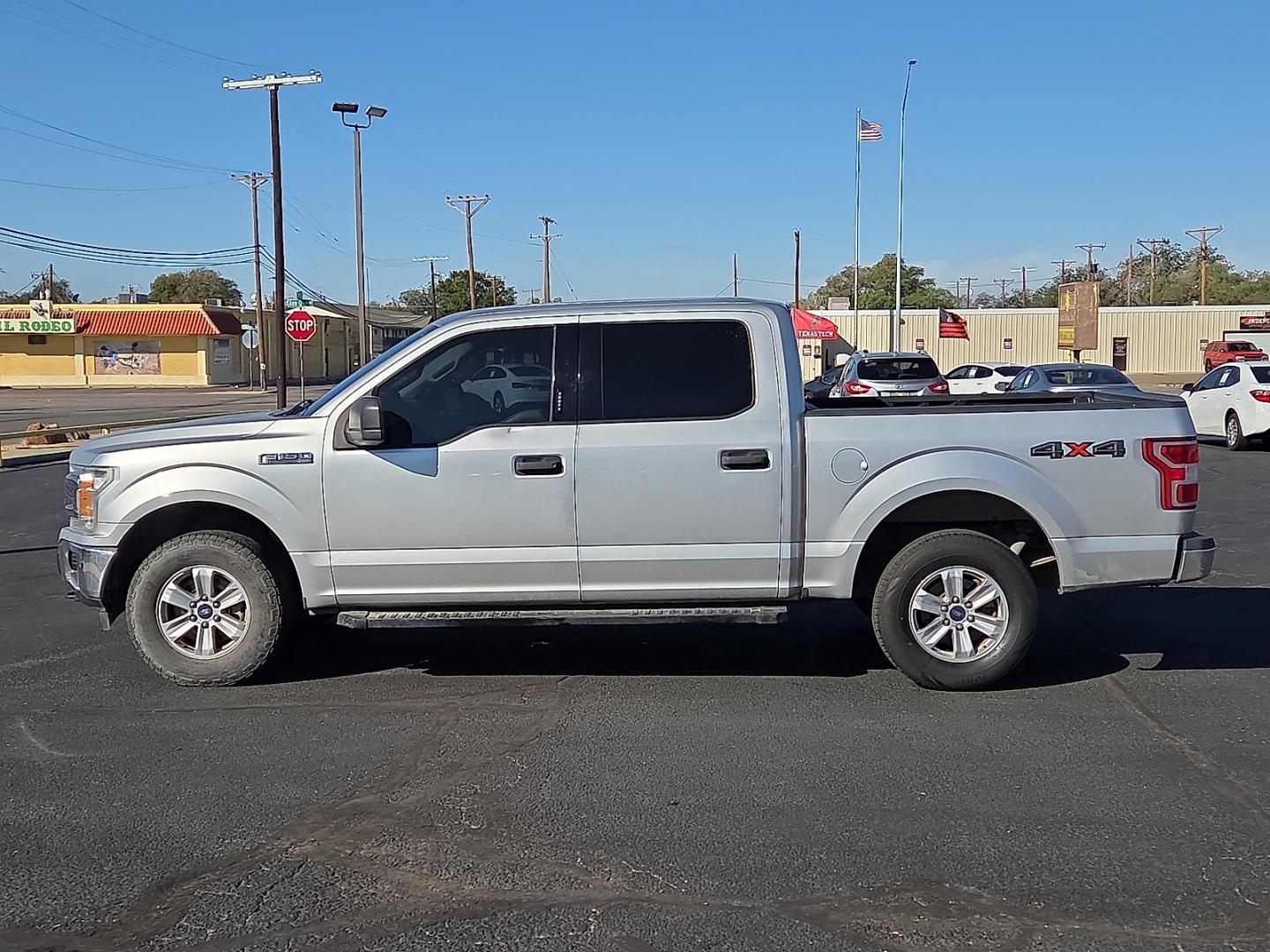 2018 Ingot Silver Metallic - UX /Medium Earth Gray - MG Ford F-150 XLT (1FTEW1EB6JF) with an 3.3L V-6 port/direct injection, DOHC, Ti-VCT variable valve control, regular gasoline, engine with 290HP engine, located at 4711 Ave Q, Lubbock, TX, 79412, (806) 687-2362, 33.551304, -101.855293- Photo#1
