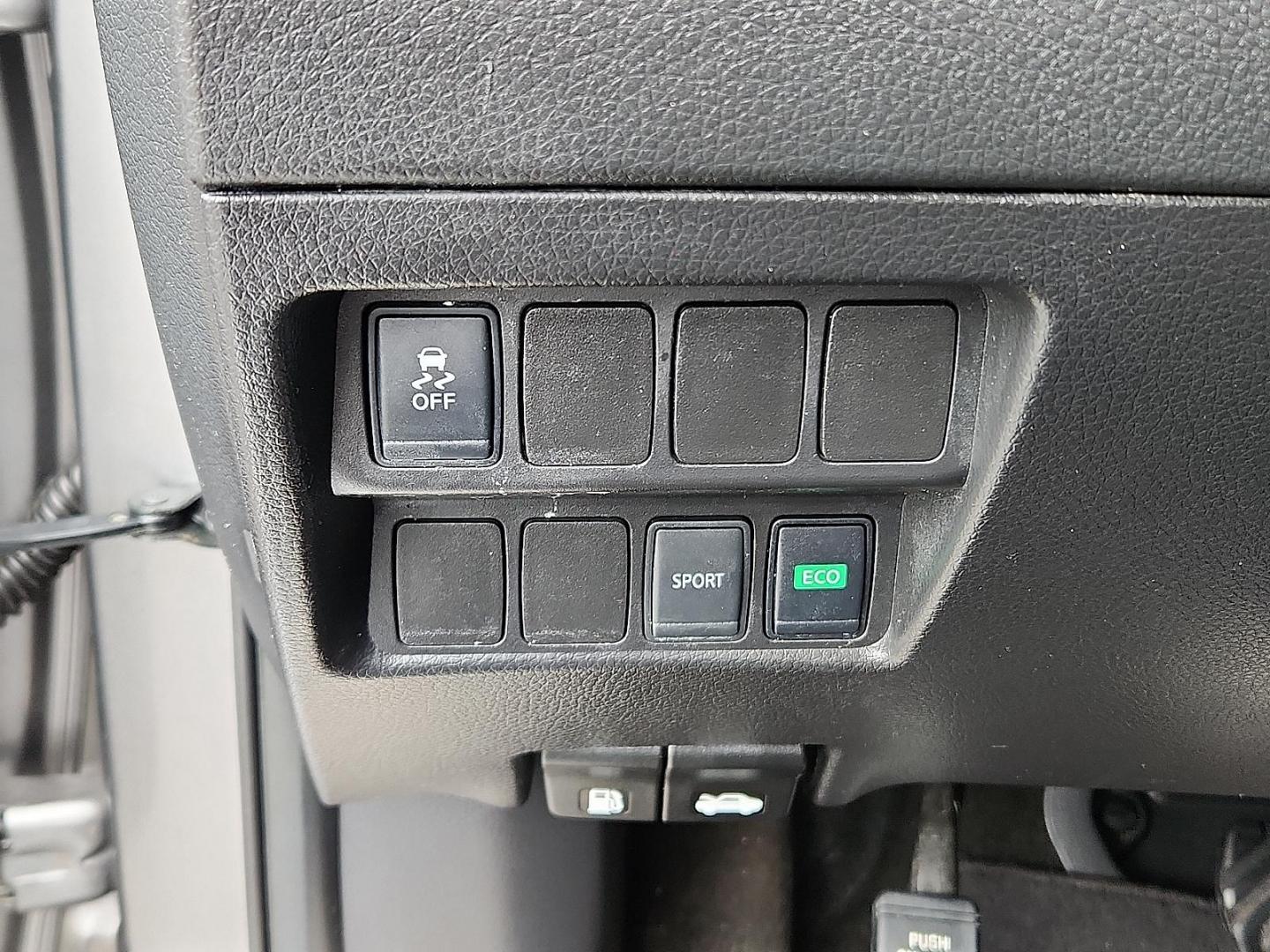 2017 GRAY Nissan Rogue S (JN8AT2MT7HW) with an 2.5L I-4 DOHC, variable valve control, regular unleaded, engine with 170HP engine, located at 4711 Ave Q, Lubbock, TX, 79412, (806) 687-2362, 33.551304, -101.855293 - Photo#19