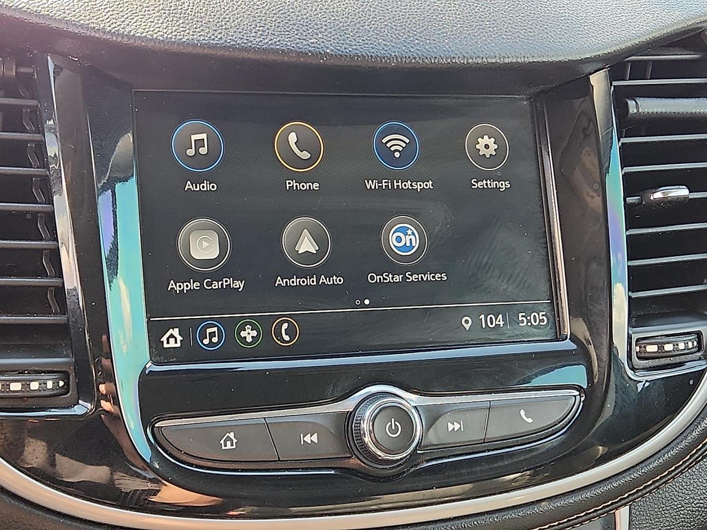 2018 SILVER Chevrolet Trax LT (KL7CJLSB4JB) with an ECOTEC 1.4L I-4 DOHC, VVT variable valve control, intercooled turbo, regular unleaded, engine with 138HP engine, located at 4711 Ave Q, Lubbock, TX, 79412, (806) 687-2362, 33.551304, -101.855293 - Photo#19