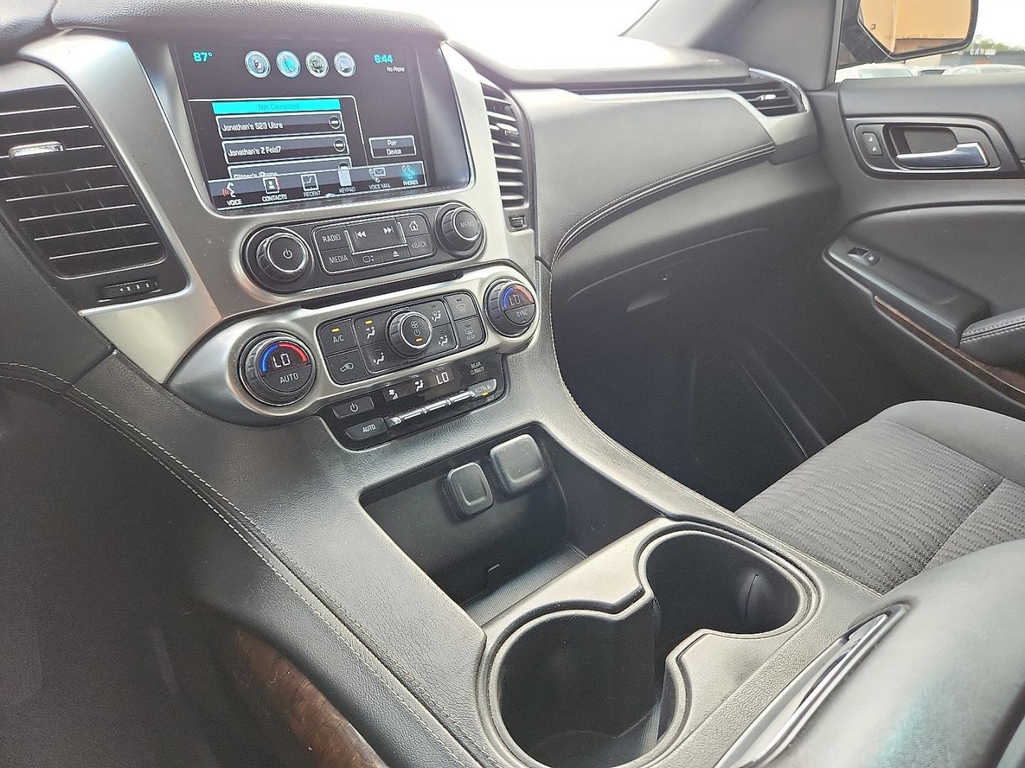 2019 BLACK /Jet Black - H0U Chevrolet Tahoe LS (1GNSKAKC0KR) with an EcoTec3 5.3L V-8 gasoline direct injection, variable valve control, regular unleaded, engine with cylinder deactivation and 355HP engine, located at 4711 Ave Q, Lubbock, TX, 79412, (806) 687-2362, 33.551304, -101.855293- Photo#29