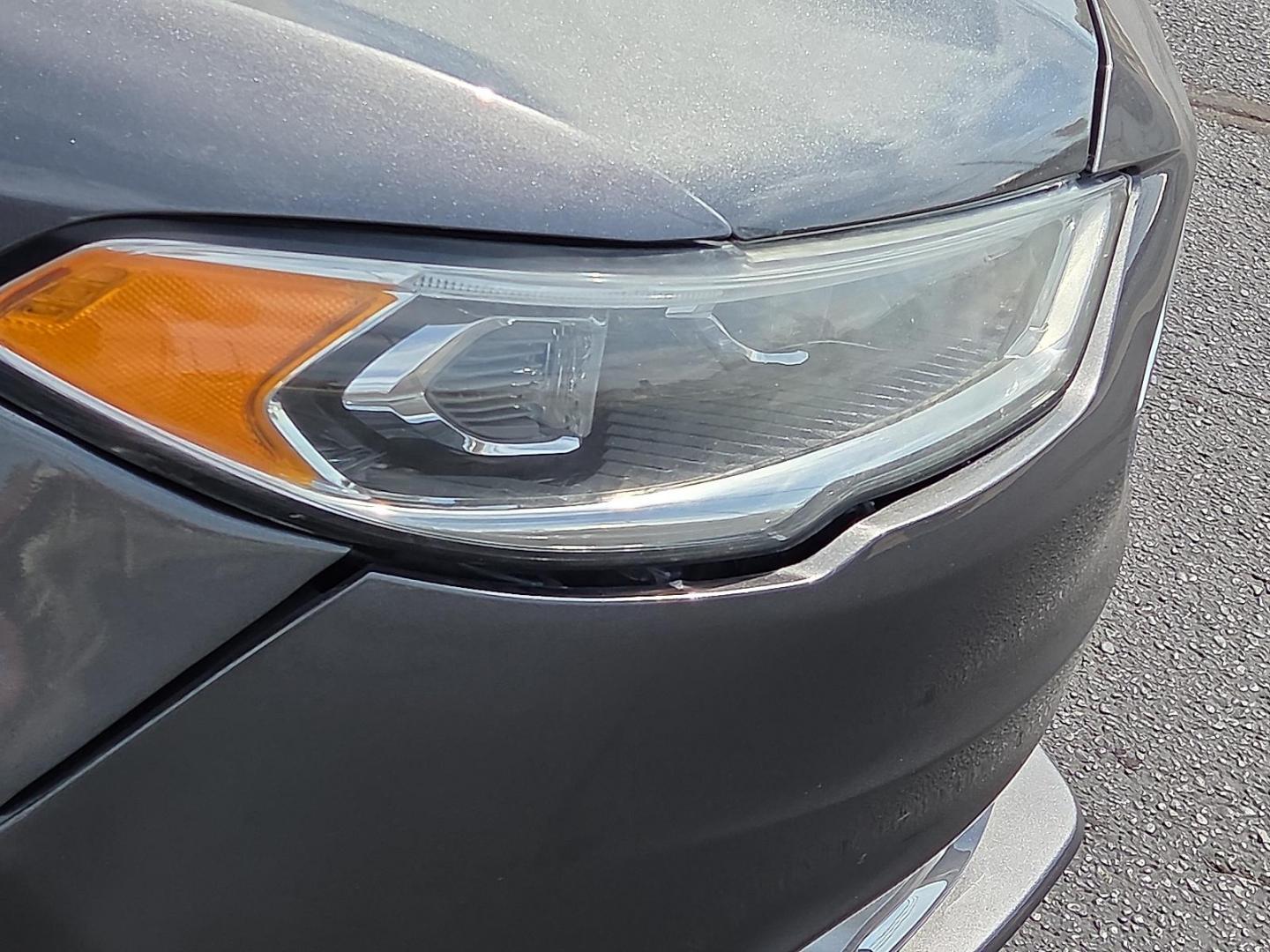 2018 Magnetic Metallic - J7 /Medium Soft Ceramic - CM Ford Fusion Titanium (3FA6P0D98JR) with an EcoBoost 2L I-4 gasoline direct injection, DOHC, variable valve control, intercooled turbo, regular unleaded, engine with 231HP engine, located at 4711 Ave Q, Lubbock, TX, 79412, (806) 687-2362, 33.551304, -101.855293 - Photo#9