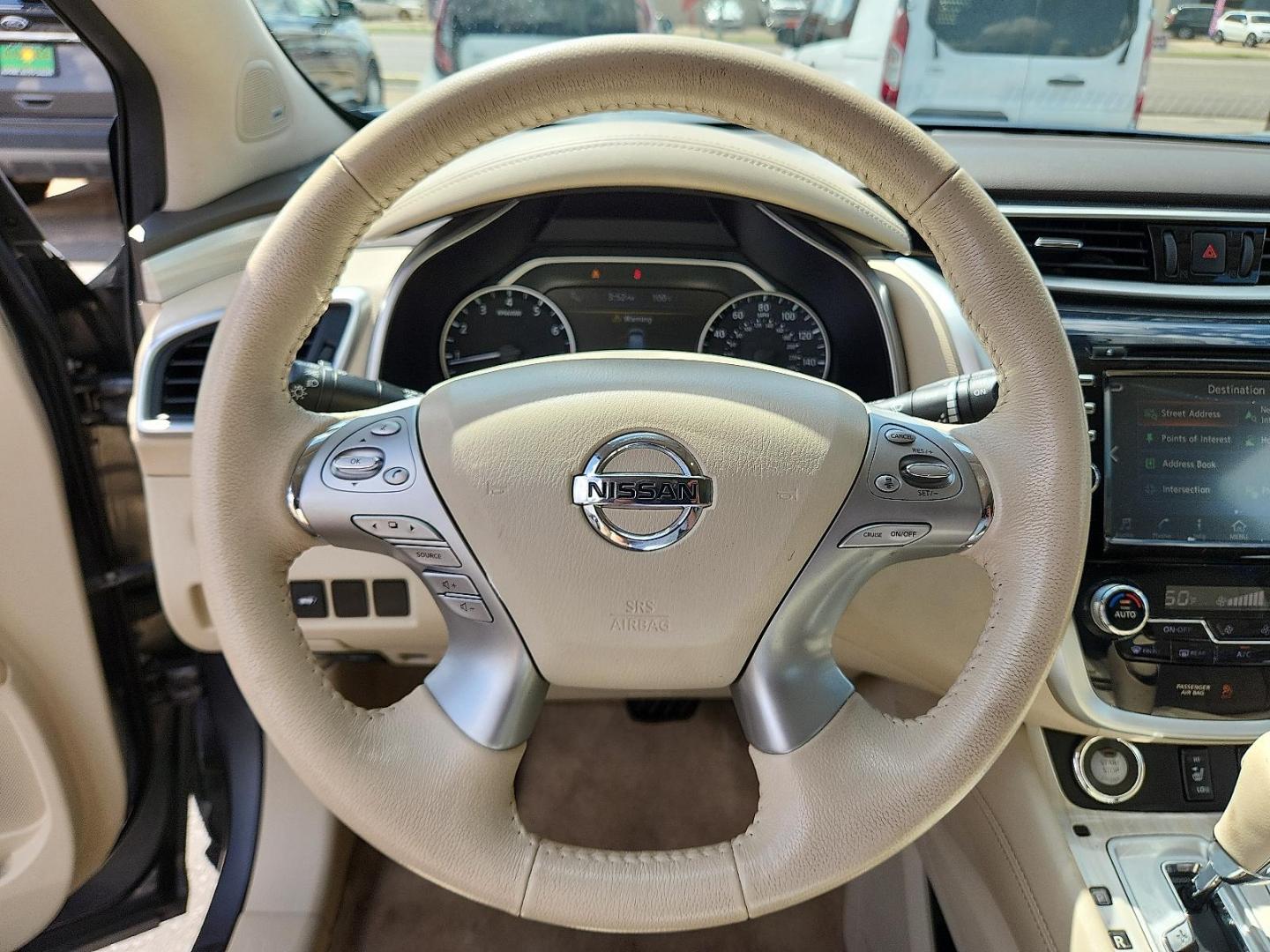 2015 GRAY Nissan Murano SL (5N1AZ2MG8FN) with an 3.5L V-6 DOHC, variable valve control, regular unleaded, engine with 260HP engine, located at 4711 Ave Q, Lubbock, TX, 79412, (806) 687-2362, 33.551304, -101.855293 - Photo#16