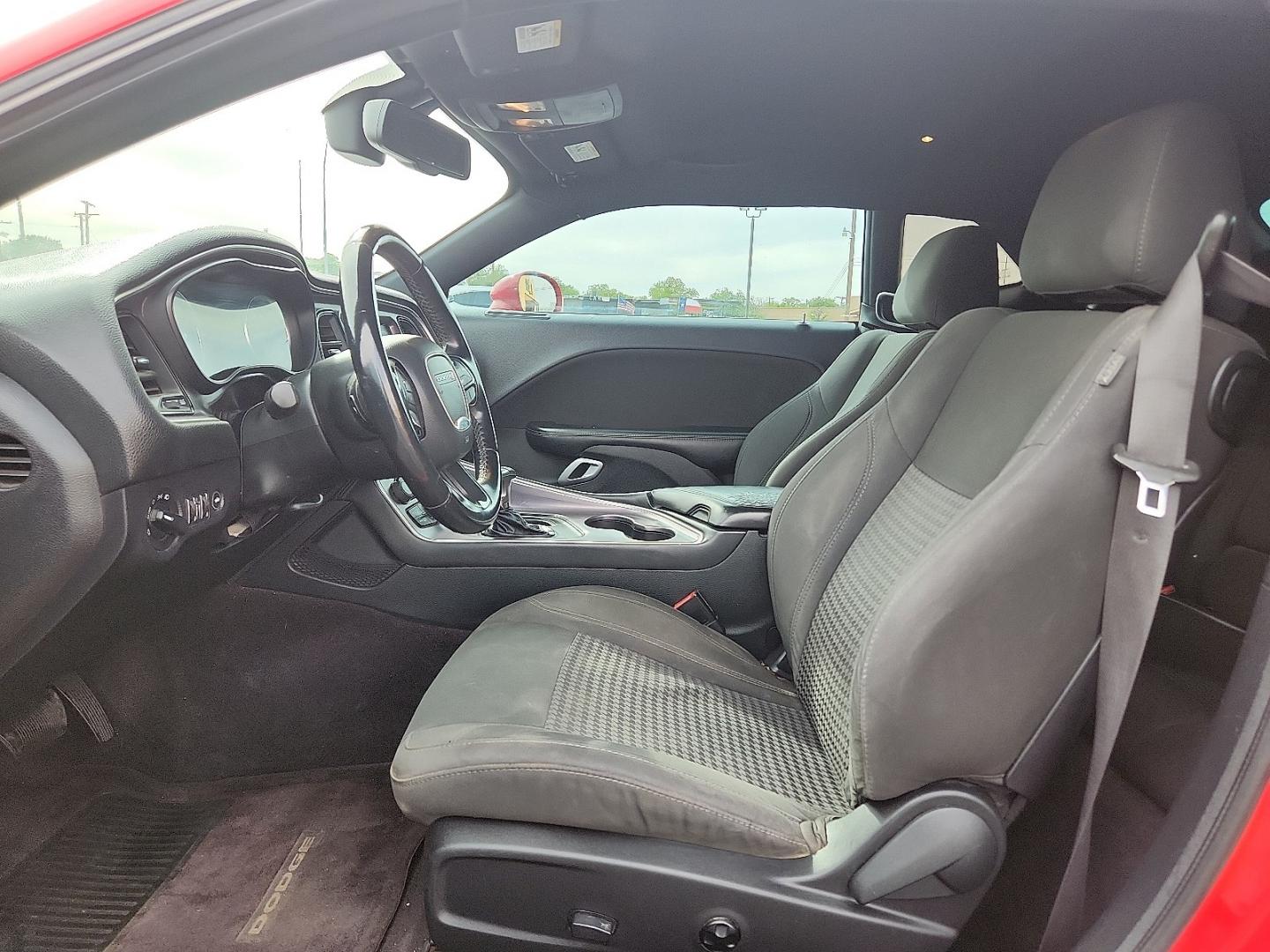 2016 RED /Black - X9 Dodge Challenger SXT (2C3CDZAG2GH) with an Pentastar 3.6L V-6 DOHC, variable valve control, regular unleaded, engine with 305HP engine, located at 4711 Ave Q, Lubbock, TX, 79412, (806) 687-2362, 33.551304, -101.855293 - Photo#11