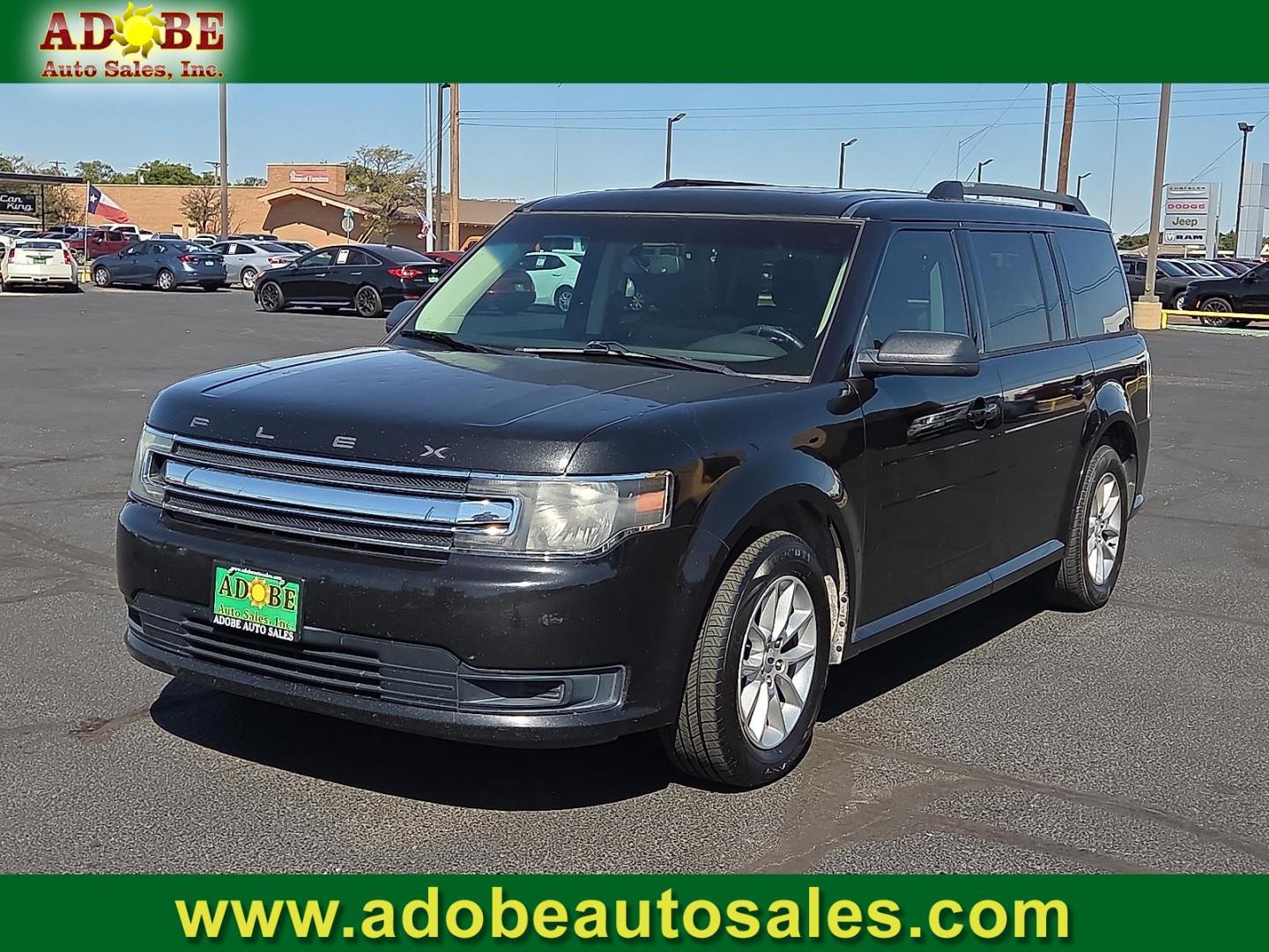 2014 Tuxedo Black Metallic /Charcoal Black - DW Ford Flex SE (2FMGK5B87EB) with an 3.5L V-6 DOHC, variable valve control, regular unleaded, engine with 287HP engine, located at 4711 Ave Q, Lubbock, TX, 79412, (806) 687-2362, 33.551304, -101.855293 - Photo#0