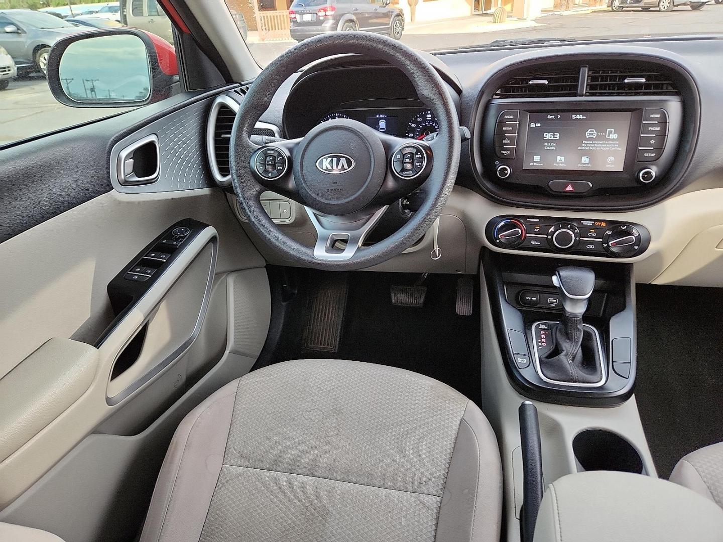 2020 Red Kia Soul LX (KNDJ23AUXL7) with an 2L I-4 DOHC, D-CVVT variable valve control, regular unleaded, engine with 147HP engine, located at 4711 Ave Q, Lubbock, TX, 79412, (806) 687-2362, 33.551304, -101.855293 - Photo#10