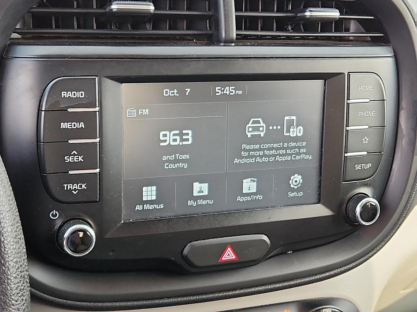 2020 Red Kia Soul LX (KNDJ23AUXL7) with an 2L I-4 DOHC, D-CVVT variable valve control, regular unleaded, engine with 147HP engine, located at 4711 Ave Q, Lubbock, TX, 79412, (806) 687-2362, 33.551304, -101.855293 - Photo#17