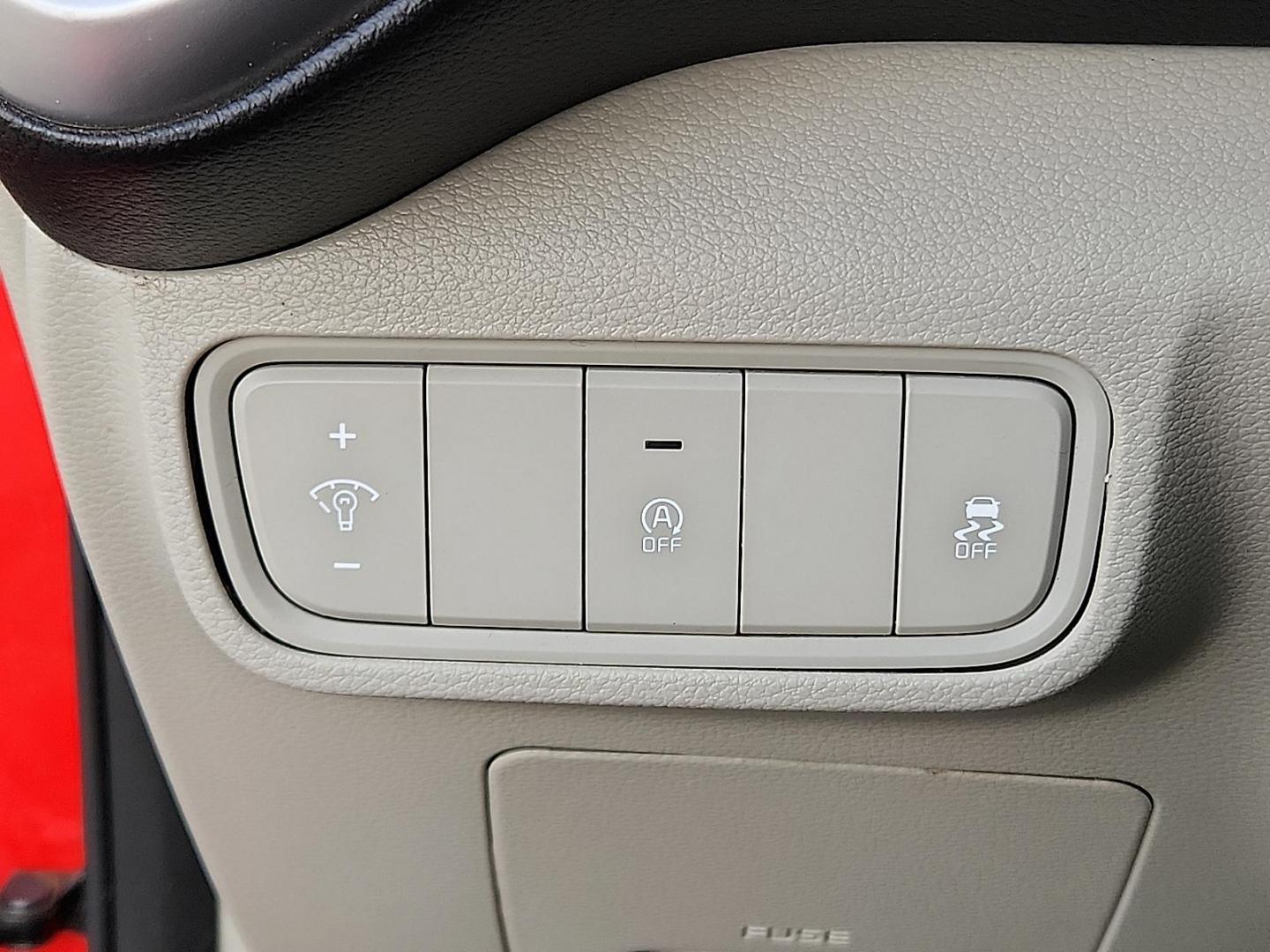 2020 Red Kia Soul LX (KNDJ23AUXL7) with an 2L I-4 DOHC, D-CVVT variable valve control, regular unleaded, engine with 147HP engine, located at 4711 Ave Q, Lubbock, TX, 79412, (806) 687-2362, 33.551304, -101.855293 - Photo#21