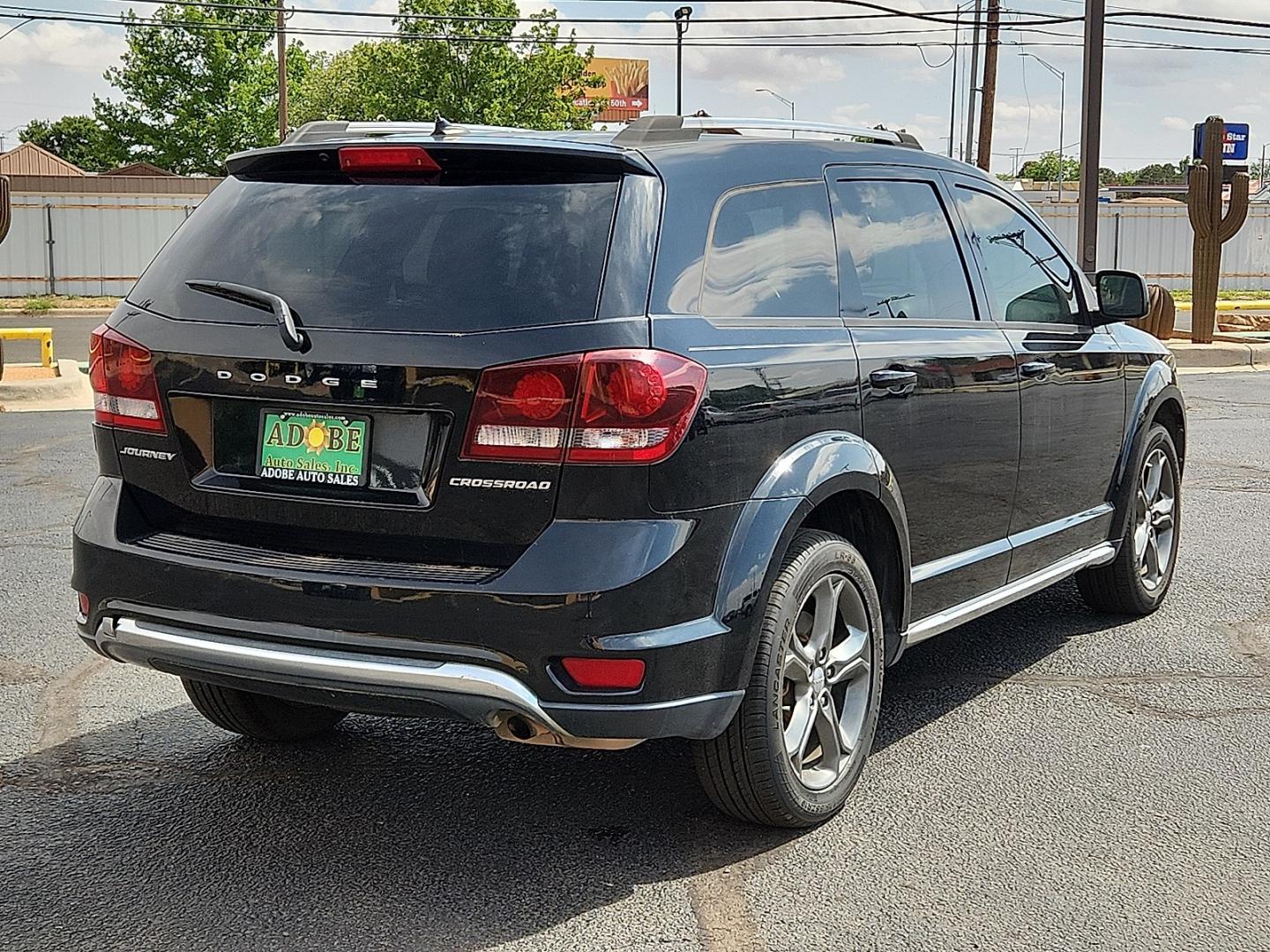 2017 BLACK /Black - X9 Dodge Journey Crossroad Plus (3C4PDCGB4HT) with an Tigershark MultiAir 2.4L I-4 DOHC, variable valve control, regular unleaded, engine with 173HP engine, located at 4711 Ave Q, Lubbock, TX, 79412, (806) 687-2362, 33.551304, -101.855293- Photo#3
