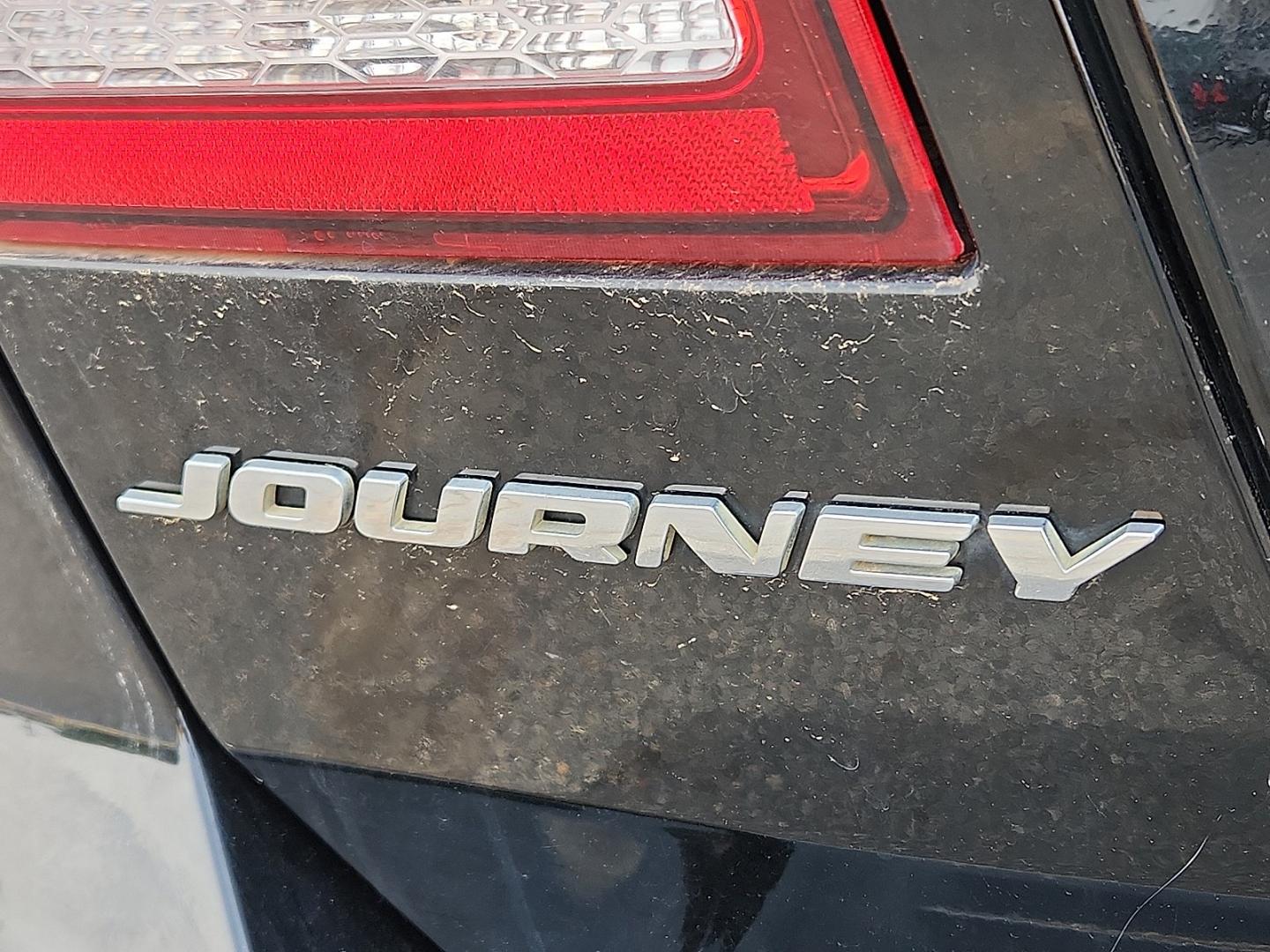 2017 BLACK /Black - X9 Dodge Journey Crossroad Plus (3C4PDCGB4HT) with an Tigershark MultiAir 2.4L I-4 DOHC, variable valve control, regular unleaded, engine with 173HP engine, located at 4711 Ave Q, Lubbock, TX, 79412, (806) 687-2362, 33.551304, -101.855293- Photo#9