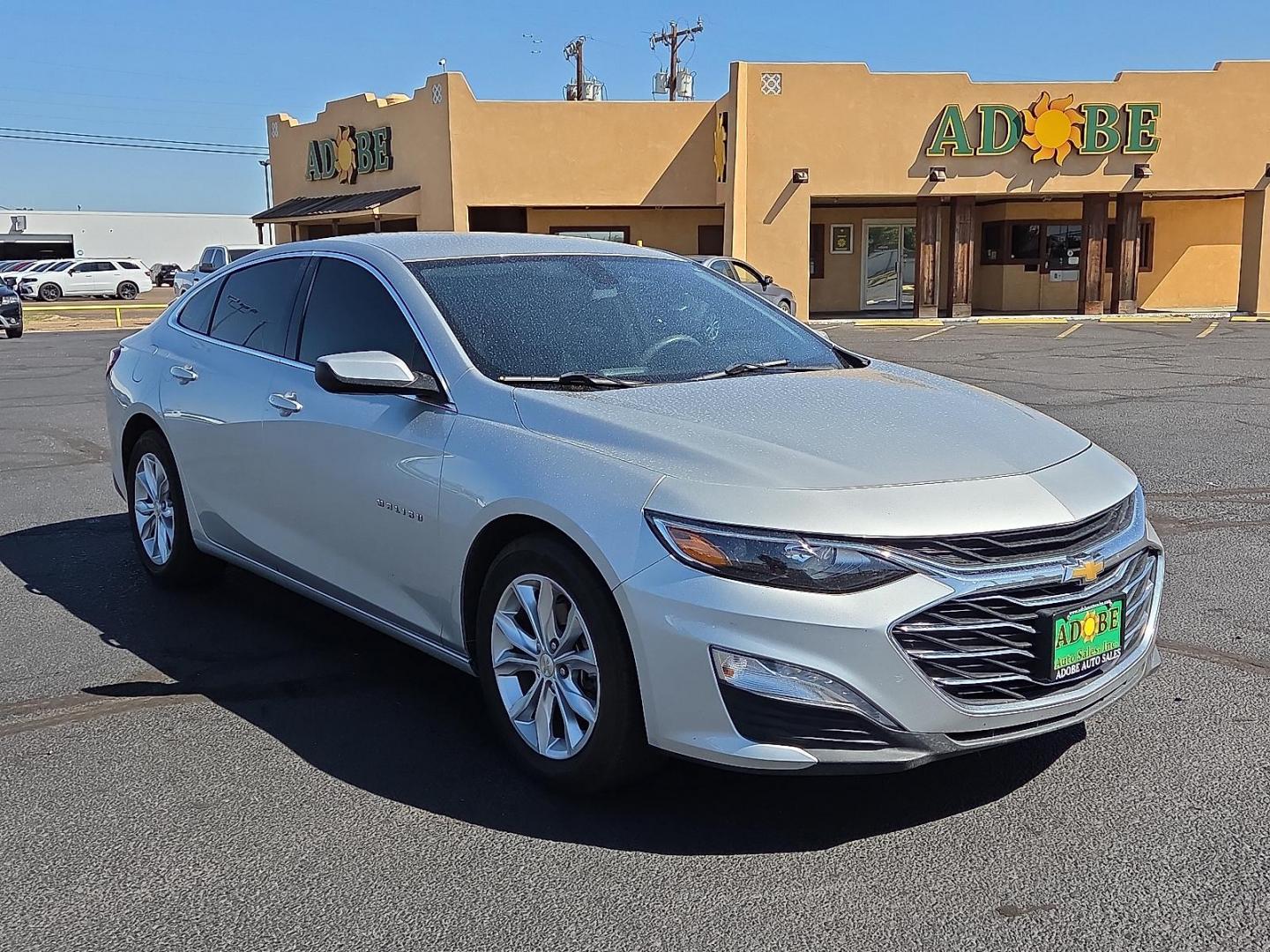 2021 Silver Ice Metallic - GAN /Jet Black - H1T Chevrolet Malibu FWD LT (1G1ZD5ST1MF) with an ECOTEC 1.5L I-4 gasoline direct injection, DOHC, VVT variable valve control, intercooled turbo, regular unleaded, engine with 160HP engine, located at 4711 Ave Q, Lubbock, TX, 79412, (806) 687-2362, 33.551304, -101.855293 - Photo#6
