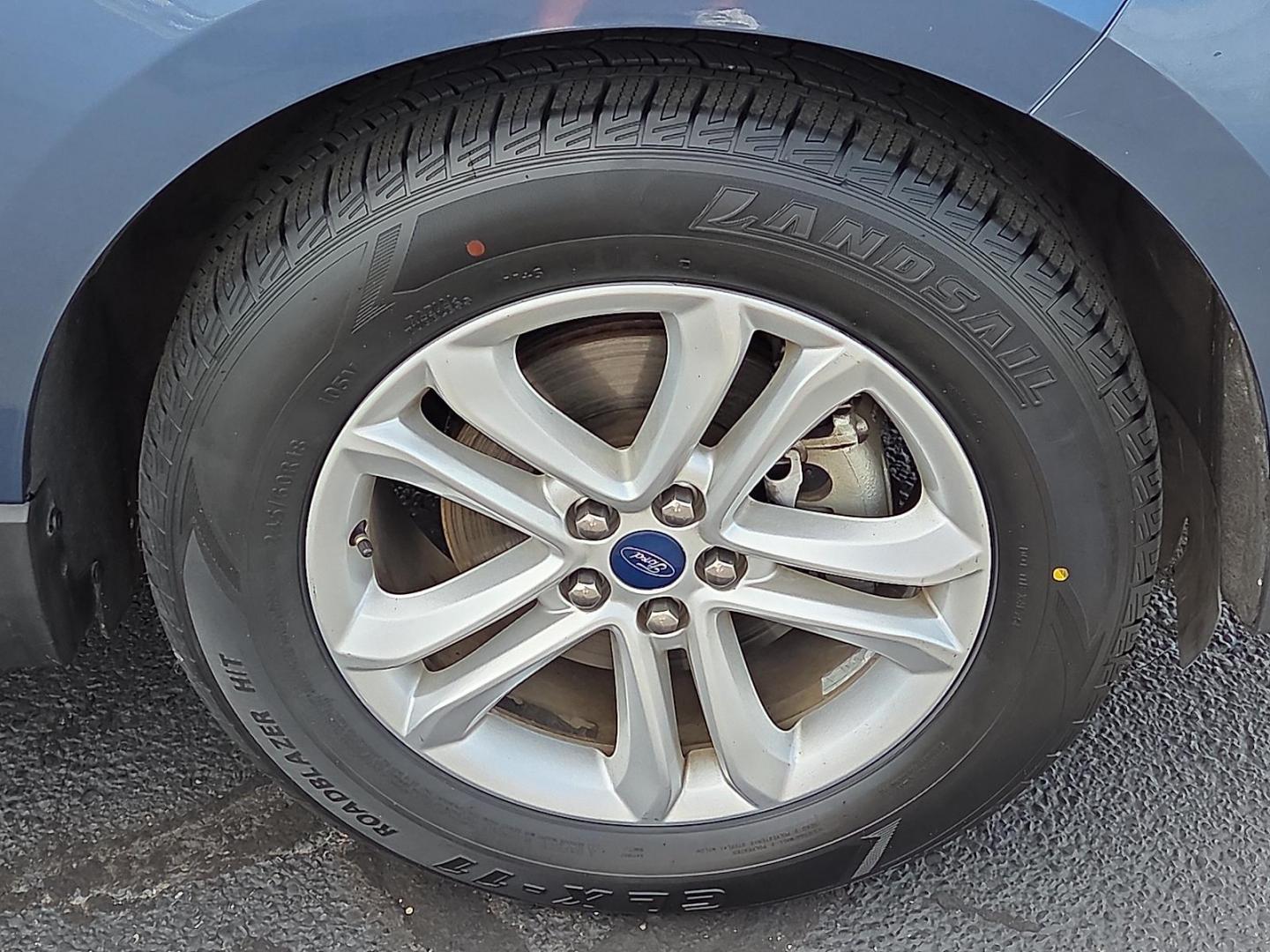 2019 Blue Metallic - FT /Dune - VD Ford Edge SEL (2FMPK3J91KB) with an EcoBoost 2L I-4 gasoline direct injection, DOHC, variable valve control, intercooled turbo, premium unleaded, engine with 250HP engine, located at 4711 Ave Q, Lubbock, TX, 79412, (806) 687-2362, 33.551304, -101.855293 - Photo#10