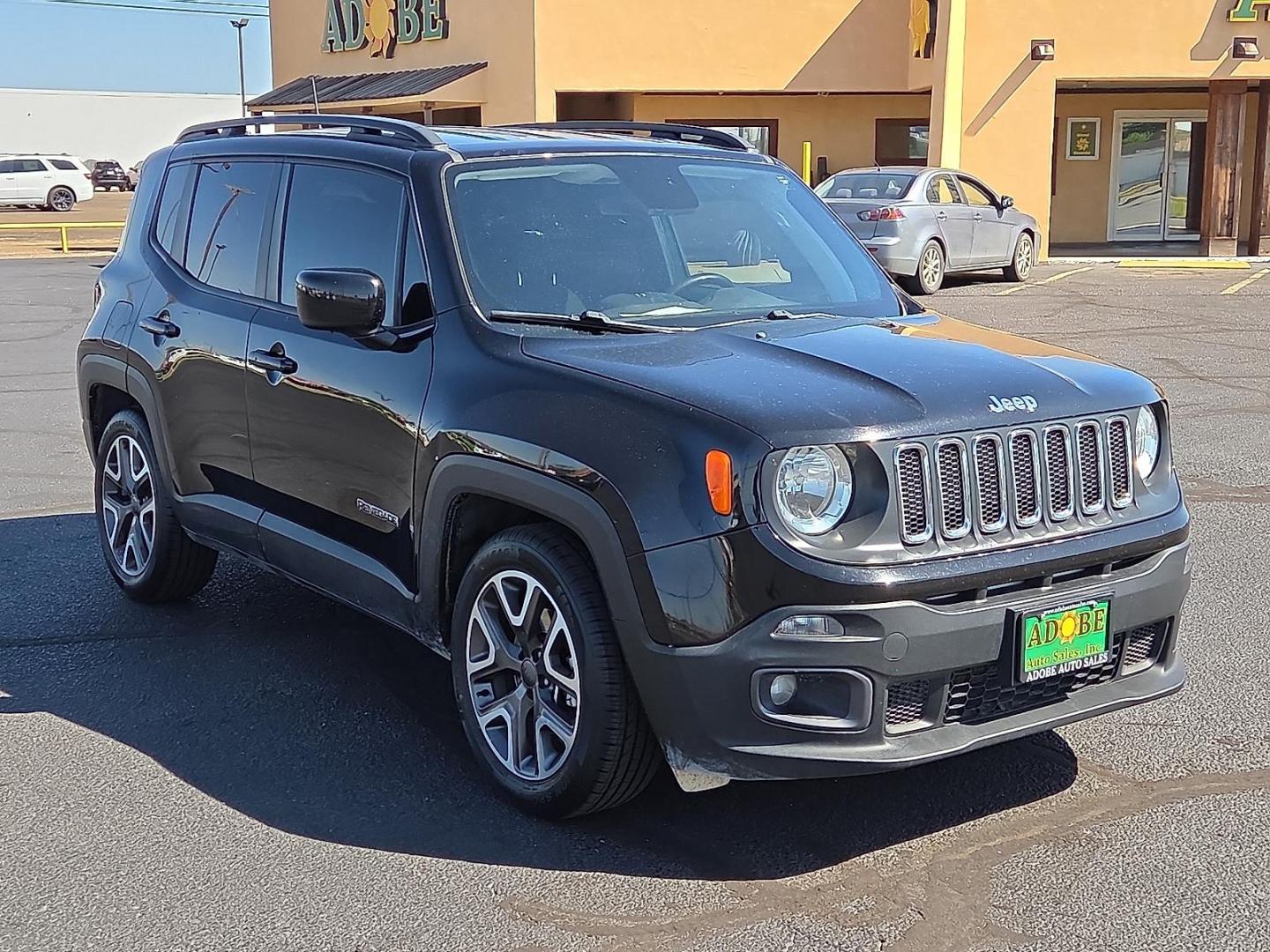 2018 Black /Black - X9 Jeep Renegade Latitude FWD (ZACCJABB9JP) with an Tigershark MultiAir 2.4L I-4 variable valve control, regular unleaded, engine with 180HP engine, located at 4711 Ave Q, Lubbock, TX, 79412, (806) 687-2362, 33.551304, -101.855293 - Photo#6