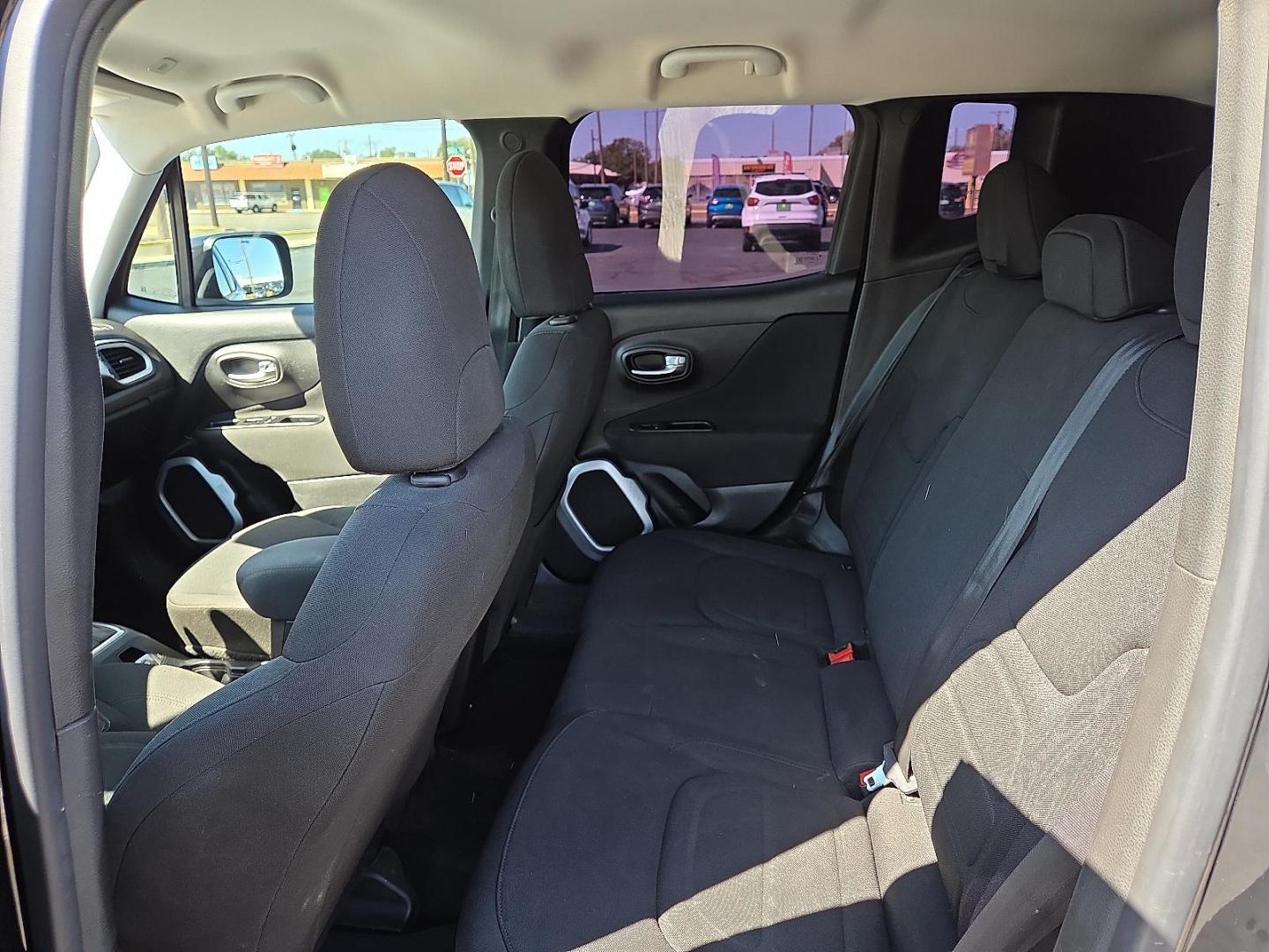 2018 Black /Black - X9 Jeep Renegade Latitude FWD (ZACCJABB9JP) with an Tigershark MultiAir 2.4L I-4 variable valve control, regular unleaded, engine with 180HP engine, located at 4711 Ave Q, Lubbock, TX, 79412, (806) 687-2362, 33.551304, -101.855293 - Photo#15