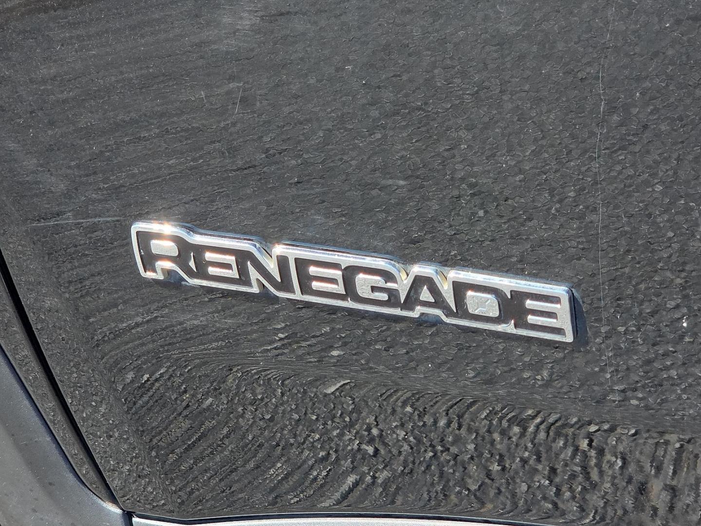 2018 Black /Black - X9 Jeep Renegade Latitude FWD (ZACCJABB9JP) with an Tigershark MultiAir 2.4L I-4 variable valve control, regular unleaded, engine with 180HP engine, located at 4711 Ave Q, Lubbock, TX, 79412, (806) 687-2362, 33.551304, -101.855293 - Photo#18