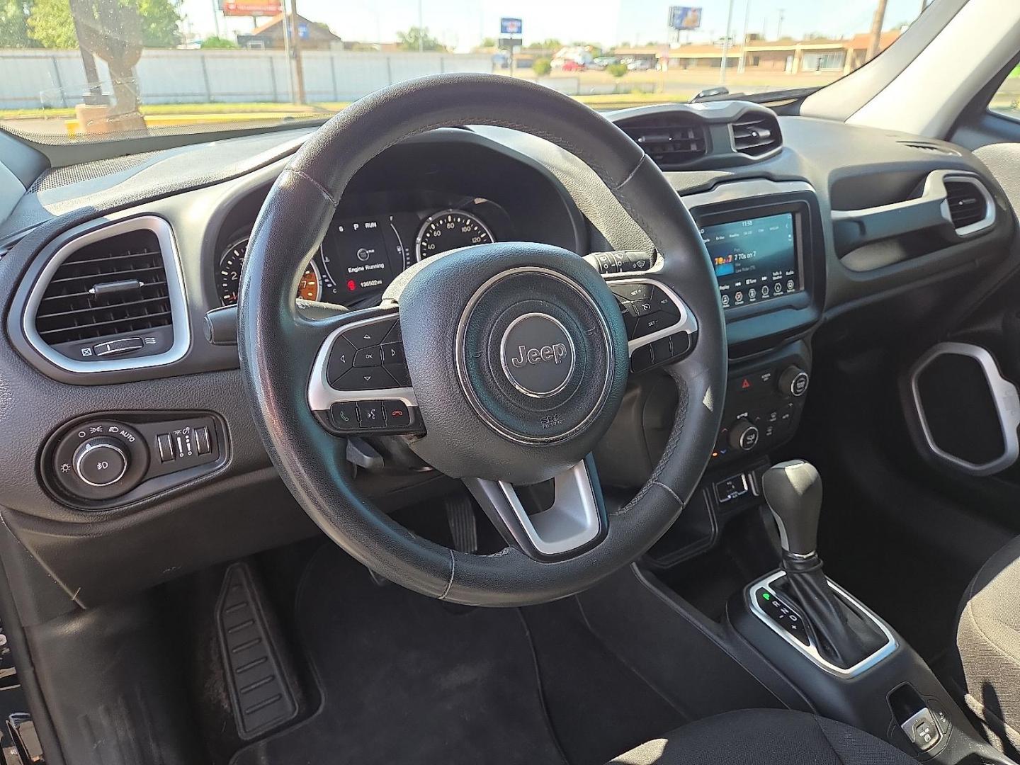 2018 Black /Black - X9 Jeep Renegade Latitude FWD (ZACCJABB9JP) with an Tigershark MultiAir 2.4L I-4 variable valve control, regular unleaded, engine with 180HP engine, located at 4711 Ave Q, Lubbock, TX, 79412, (806) 687-2362, 33.551304, -101.855293 - Photo#23