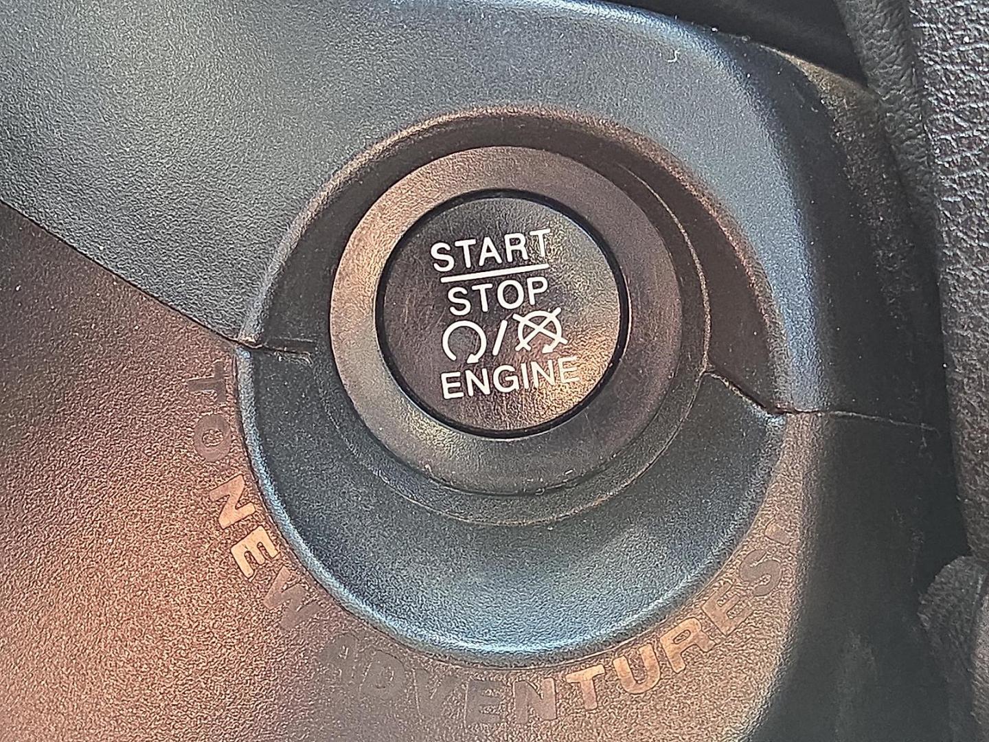 2018 Black /Black - X9 Jeep Renegade Latitude FWD (ZACCJABB9JP) with an Tigershark MultiAir 2.4L I-4 variable valve control, regular unleaded, engine with 180HP engine, located at 4711 Ave Q, Lubbock, TX, 79412, (806) 687-2362, 33.551304, -101.855293 - Photo#27