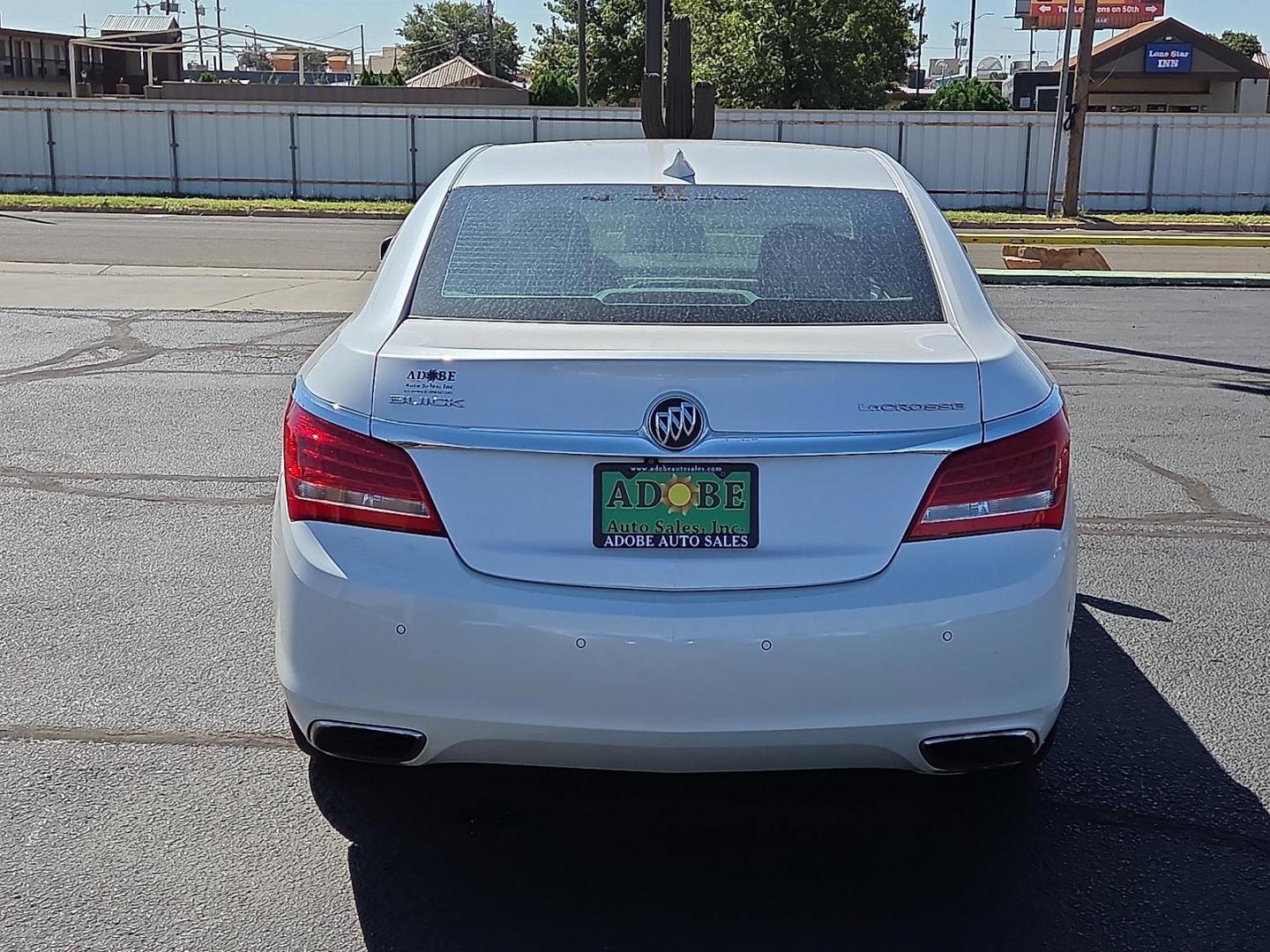 2015 White Frost Tricoat - G1W /Light Neutral/Cocoa Accents - H1V Buick LaCrosse Leather (1G4GB5G32FF) with an 3.6L V-6 gasoline direct injection, DOHC, variable valve control, regular unleaded, engine with 304HP engine, located at 4711 Ave Q, Lubbock, TX, 79412, (806) 687-2362, 33.551304, -101.855293 - Photo#3