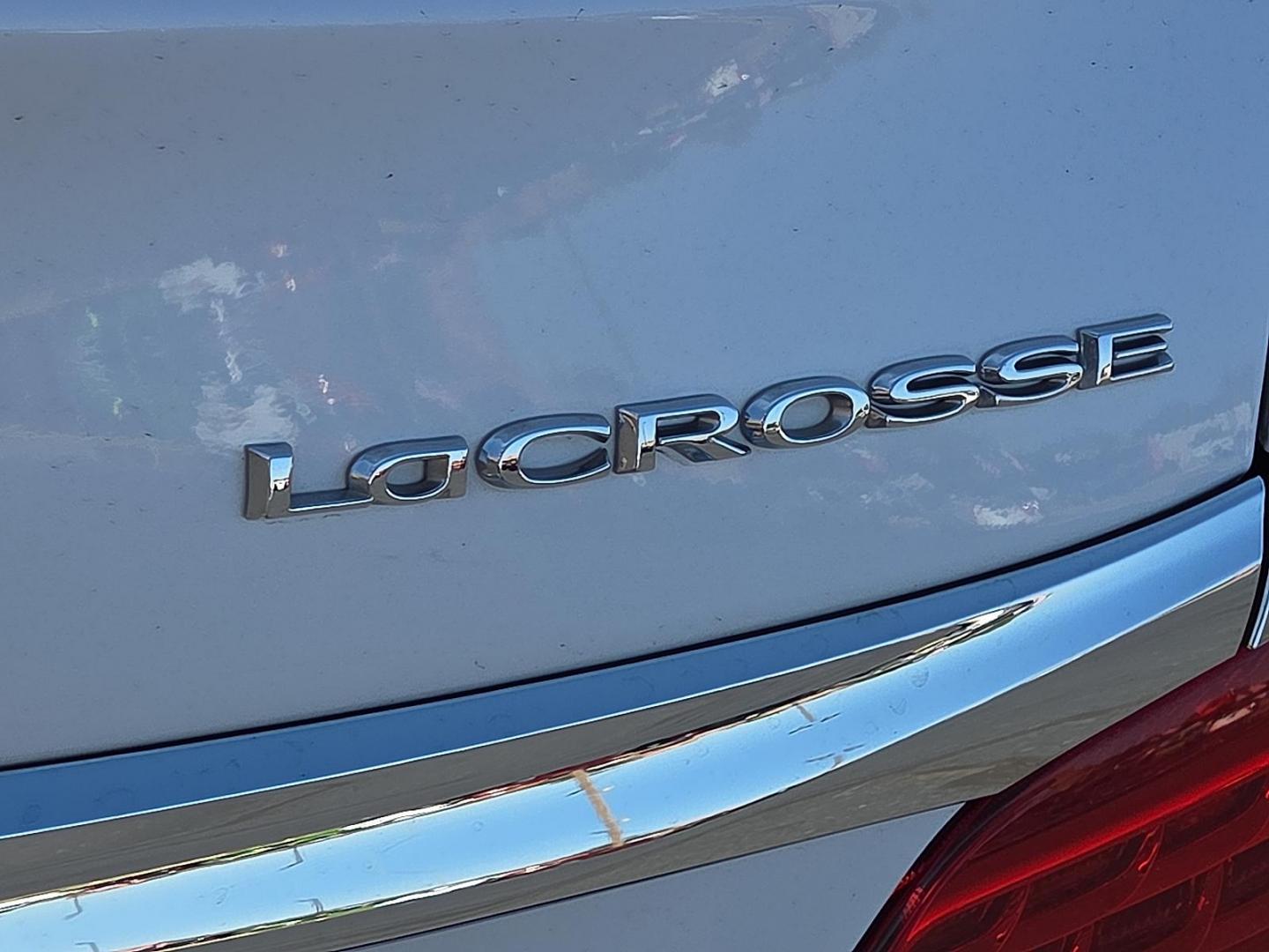 2015 White Frost Tricoat - G1W /Light Neutral/Cocoa Accents - H1V Buick LaCrosse Leather (1G4GB5G32FF) with an 3.6L V-6 gasoline direct injection, DOHC, variable valve control, regular unleaded, engine with 304HP engine, located at 4711 Ave Q, Lubbock, TX, 79412, (806) 687-2362, 33.551304, -101.855293 - Photo#14