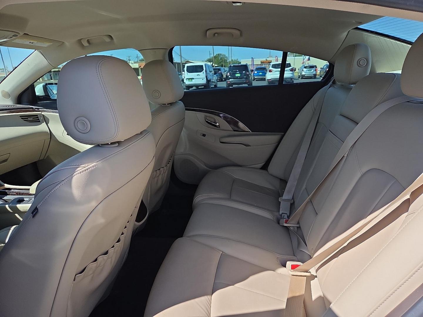 2015 White Frost Tricoat - G1W /Light Neutral/Cocoa Accents - H1V Buick LaCrosse Leather (1G4GB5G32FF) with an 3.6L V-6 gasoline direct injection, DOHC, variable valve control, regular unleaded, engine with 304HP engine, located at 4711 Ave Q, Lubbock, TX, 79412, (806) 687-2362, 33.551304, -101.855293 - Photo#16