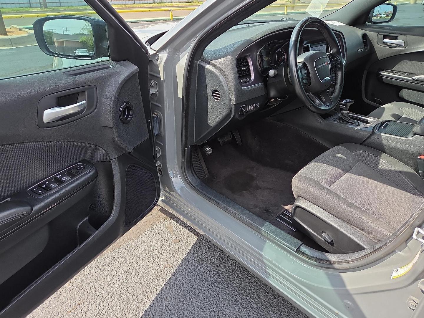 2018 Destroyer Gray Clearcoat - PDN /Black - X9 Dodge Charger SXT RWD (2C3CDXBG3JH) with an Pentastar 3.6L V-6 DOHC, variable valve control, regular unleaded, engine with 292HP engine, located at 4711 Ave Q, Lubbock, TX, 79412, (806) 687-2362, 33.551304, -101.855293 - Photo#19