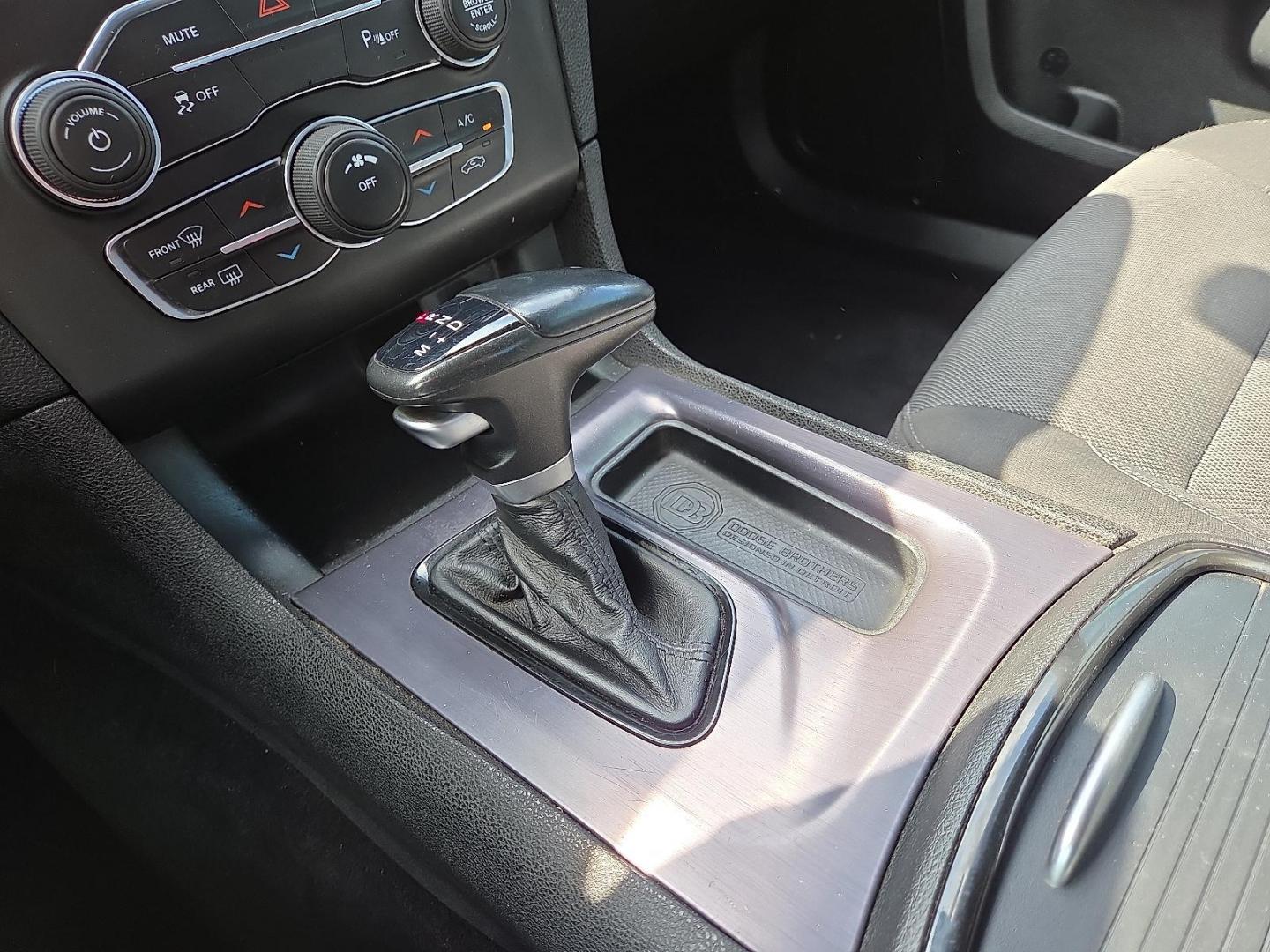 2018 Destroyer Gray Clearcoat - PDN /Black - X9 Dodge Charger SXT RWD (2C3CDXBG3JH) with an Pentastar 3.6L V-6 DOHC, variable valve control, regular unleaded, engine with 292HP engine, located at 4711 Ave Q, Lubbock, TX, 79412, (806) 687-2362, 33.551304, -101.855293 - Photo#28