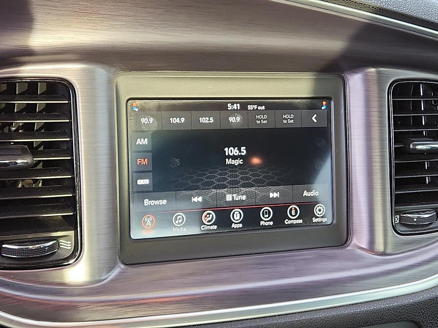 2018 GRAY Dodge Charger SXT RWD (2C3CDXBG3JH) with an Pentastar 3.6L V-6 DOHC, variable valve control, regular unleaded, engine with 292HP engine, located at 4711 Ave Q, Lubbock, TX, 79412, (806) 687-2362, 33.551304, -101.855293 - Photo#13