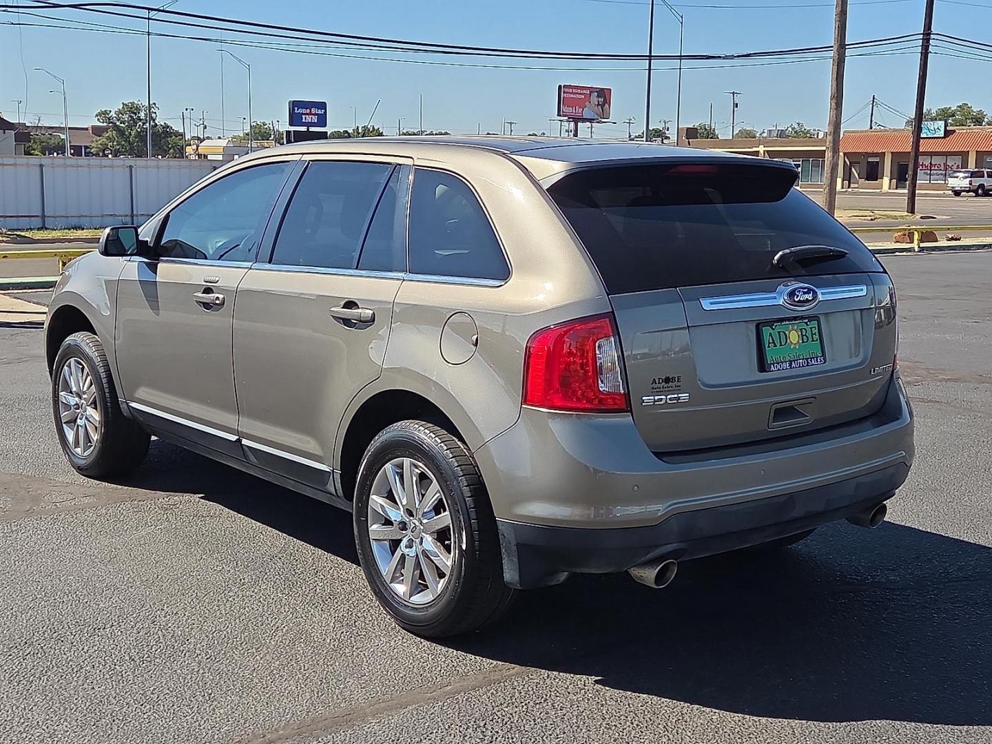 2014 Sunset Metallic - D7 /Medium Light Stone - GL Ford Edge Limited (2FMDK3KC1EB) with an 3.5L V-6 DOHC, variable valve control, regular unleaded, engine with 285HP engine, located at 4711 Ave Q, Lubbock, TX, 79412, (806) 687-2362, 33.551304, -101.855293 - Photo#2