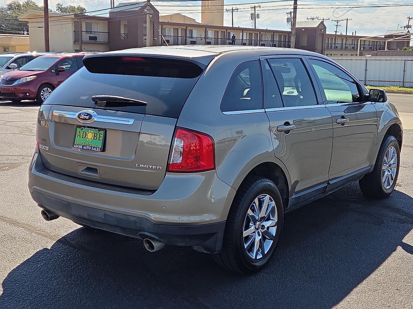 2014 Sunset Metallic - D7 /Medium Light Stone - GL Ford Edge Limited (2FMDK3KC1EB) with an 3.5L V-6 DOHC, variable valve control, regular unleaded, engine with 285HP engine, located at 4711 Ave Q, Lubbock, TX, 79412, (806) 687-2362, 33.551304, -101.855293 - Photo#4