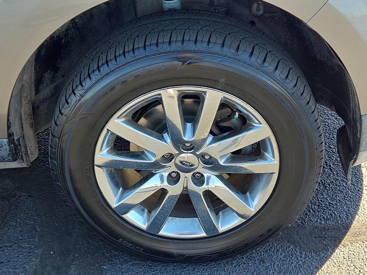 2014 Sunset Metallic - D7 /Medium Light Stone - GL Ford Edge Limited (2FMDK3KC1EB) with an 3.5L V-6 DOHC, variable valve control, regular unleaded, engine with 285HP engine, located at 4711 Ave Q, Lubbock, TX, 79412, (806) 687-2362, 33.551304, -101.855293 - Photo#9