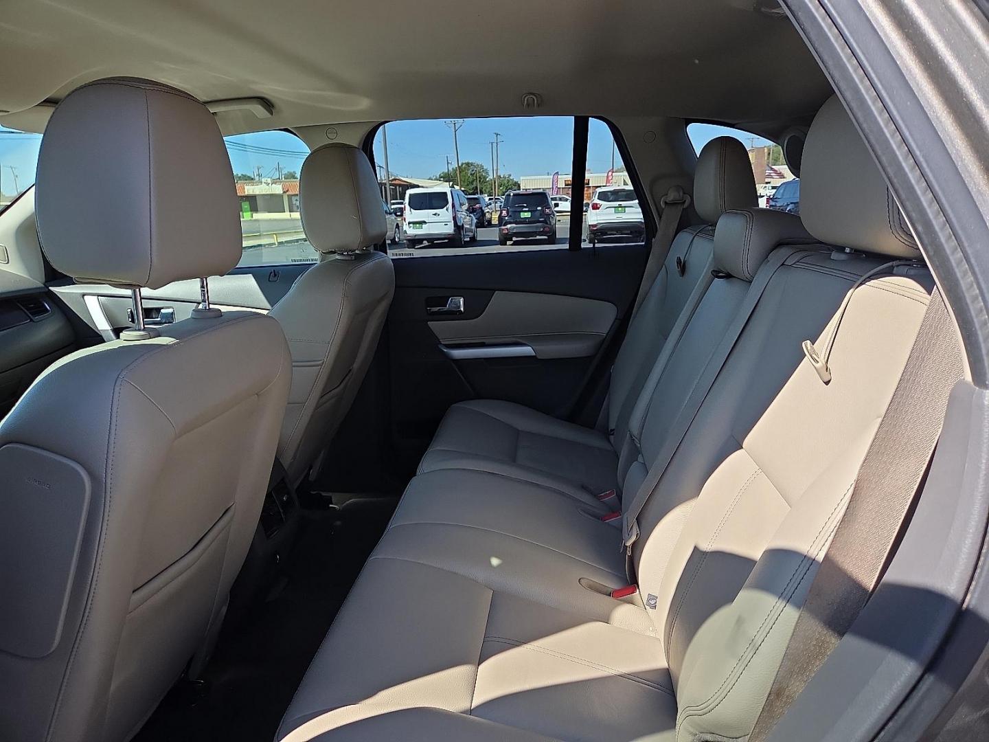 2014 Sunset Metallic - D7 /Medium Light Stone - GL Ford Edge Limited (2FMDK3KC1EB) with an 3.5L V-6 DOHC, variable valve control, regular unleaded, engine with 285HP engine, located at 4711 Ave Q, Lubbock, TX, 79412, (806) 687-2362, 33.551304, -101.855293 - Photo#16