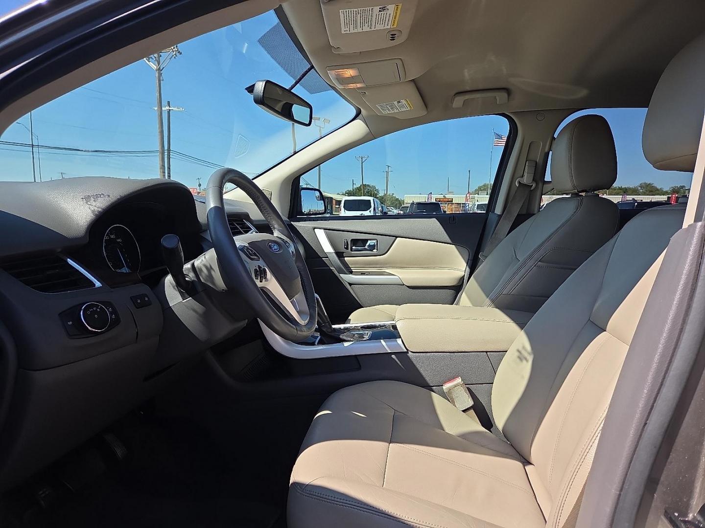 2014 Sunset Metallic - D7 /Medium Light Stone - GL Ford Edge Limited (2FMDK3KC1EB) with an 3.5L V-6 DOHC, variable valve control, regular unleaded, engine with 285HP engine, located at 4711 Ave Q, Lubbock, TX, 79412, (806) 687-2362, 33.551304, -101.855293 - Photo#23