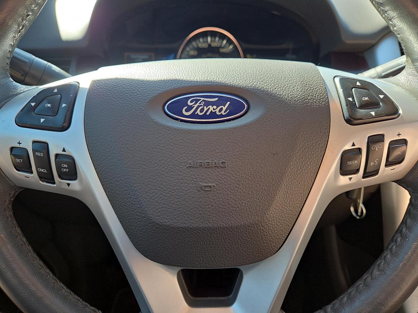 2014 Sunset Metallic - D7 /Medium Light Stone - GL Ford Edge Limited (2FMDK3KC1EB) with an 3.5L V-6 DOHC, variable valve control, regular unleaded, engine with 285HP engine, located at 4711 Ave Q, Lubbock, TX, 79412, (806) 687-2362, 33.551304, -101.855293 - Photo#29