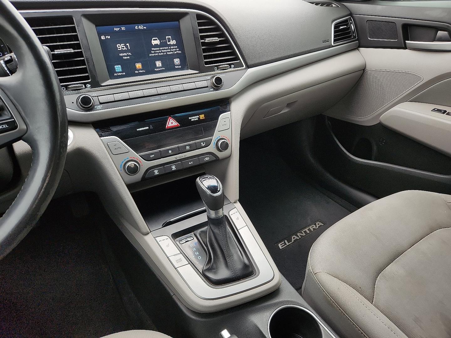2018 GRAY /Gray - PK Hyundai Elantra Value Edition (5NPD84LF3JH) with an Nu 2L I-4 DOHC, D-CVVT variable valve control, regular unleaded, engine with 147HP engine, located at 4711 Ave Q, Lubbock, TX, 79412, (806) 687-2362, 33.551304, -101.855293 - Photo#29