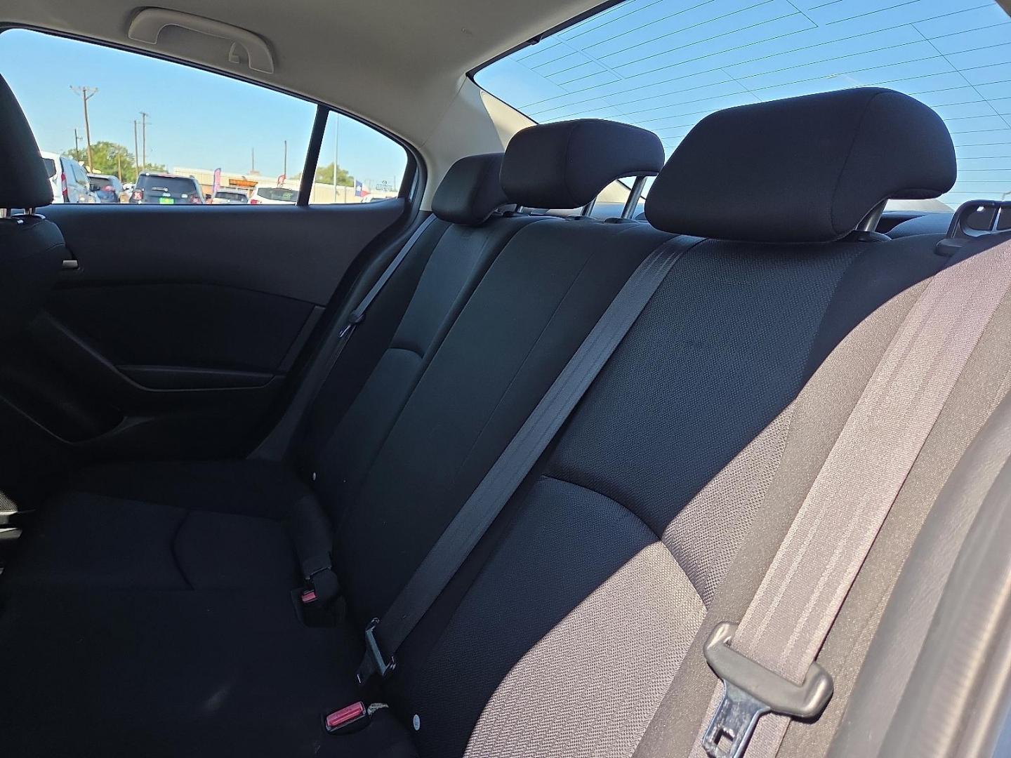 2016 Blue Reflex Mica - 42B /Black - BV0 Mazda Mazda3 i Sport (JM1BM1T77G1) with an SKYACTIV-G 2L I-4 gasoline direct injection, DOHC, variable valve control, regular unleaded, engine with 155HP engine, located at 4711 Ave Q, Lubbock, TX, 79412, (806) 687-2362, 33.551304, -101.855293 - Photo#19